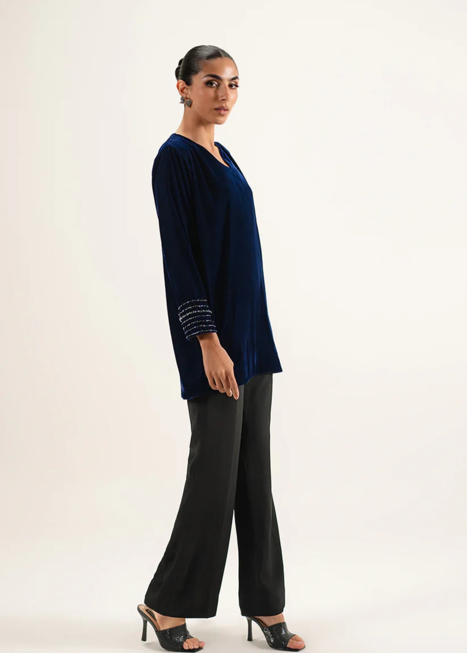 velvet Top in Blue