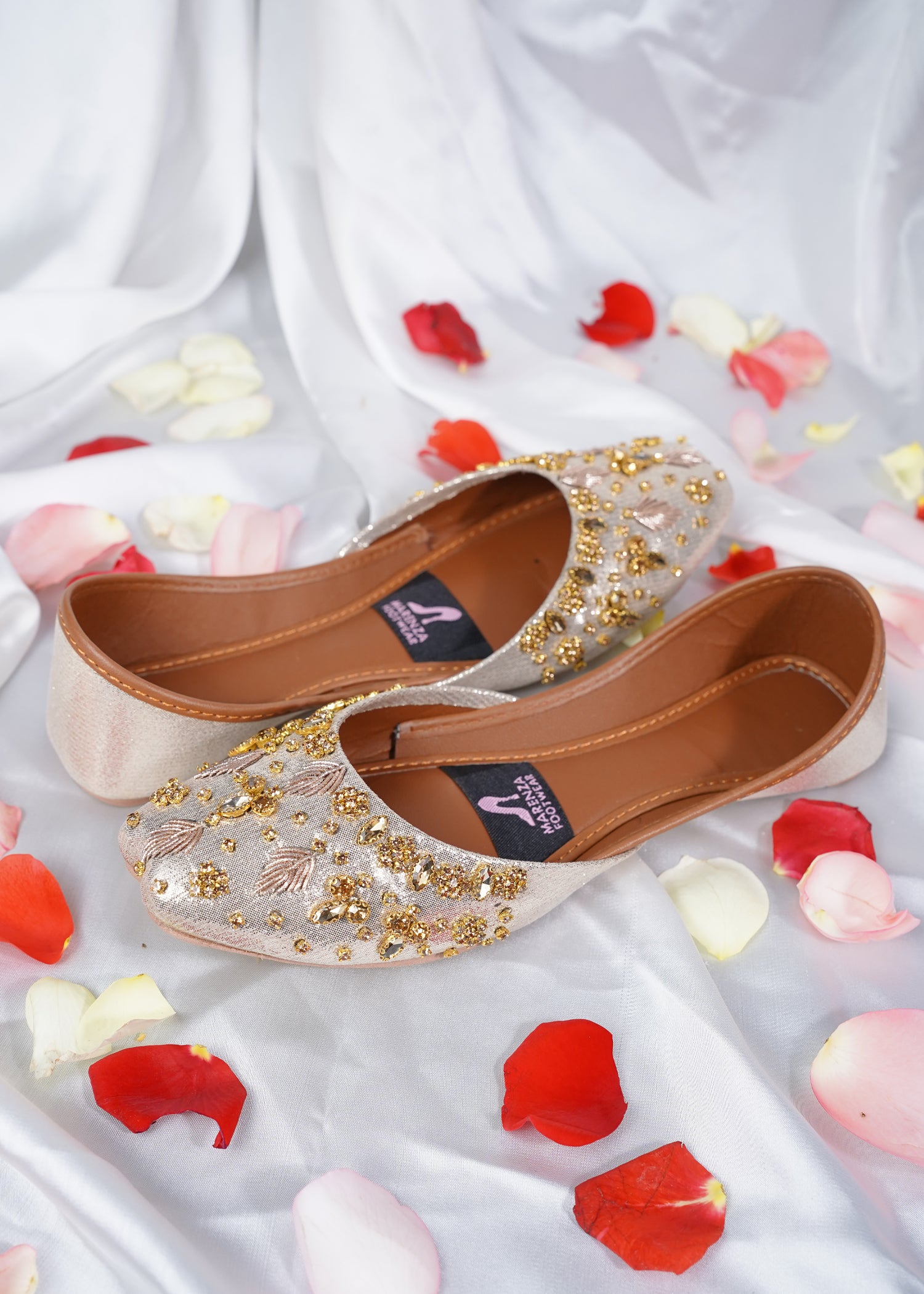 Khussa in Autumn gold by - High Quality Women Khussa AJU8854
