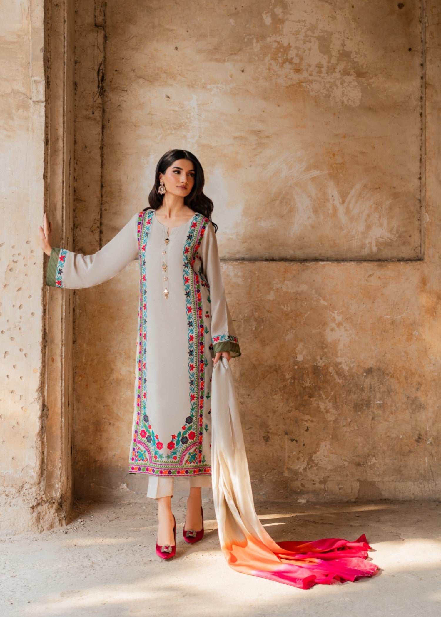 linen Kurta Set in Multi