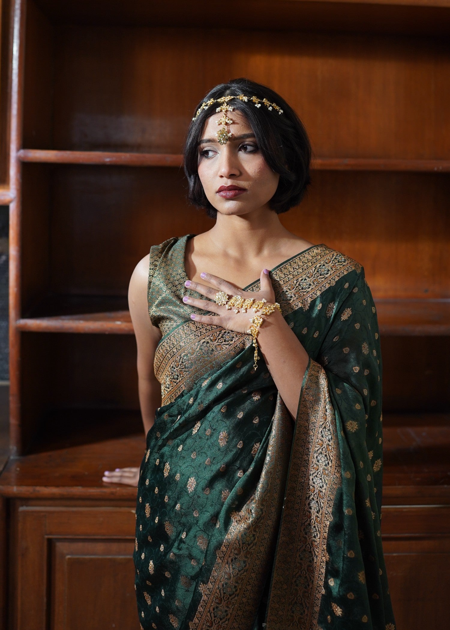 banarsi silk Saree in Dark green