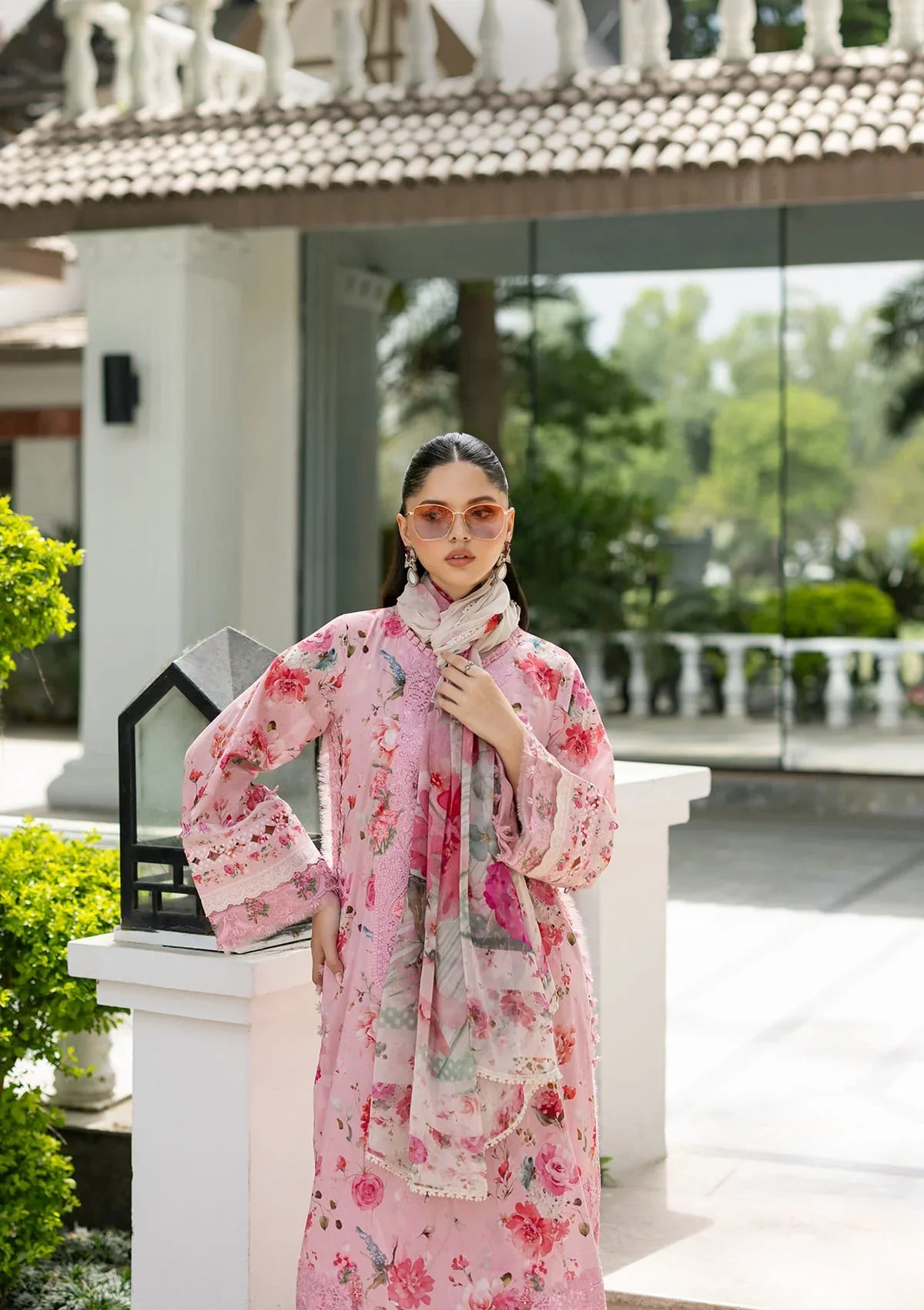 Signature Lawn Edit – 4b Mira