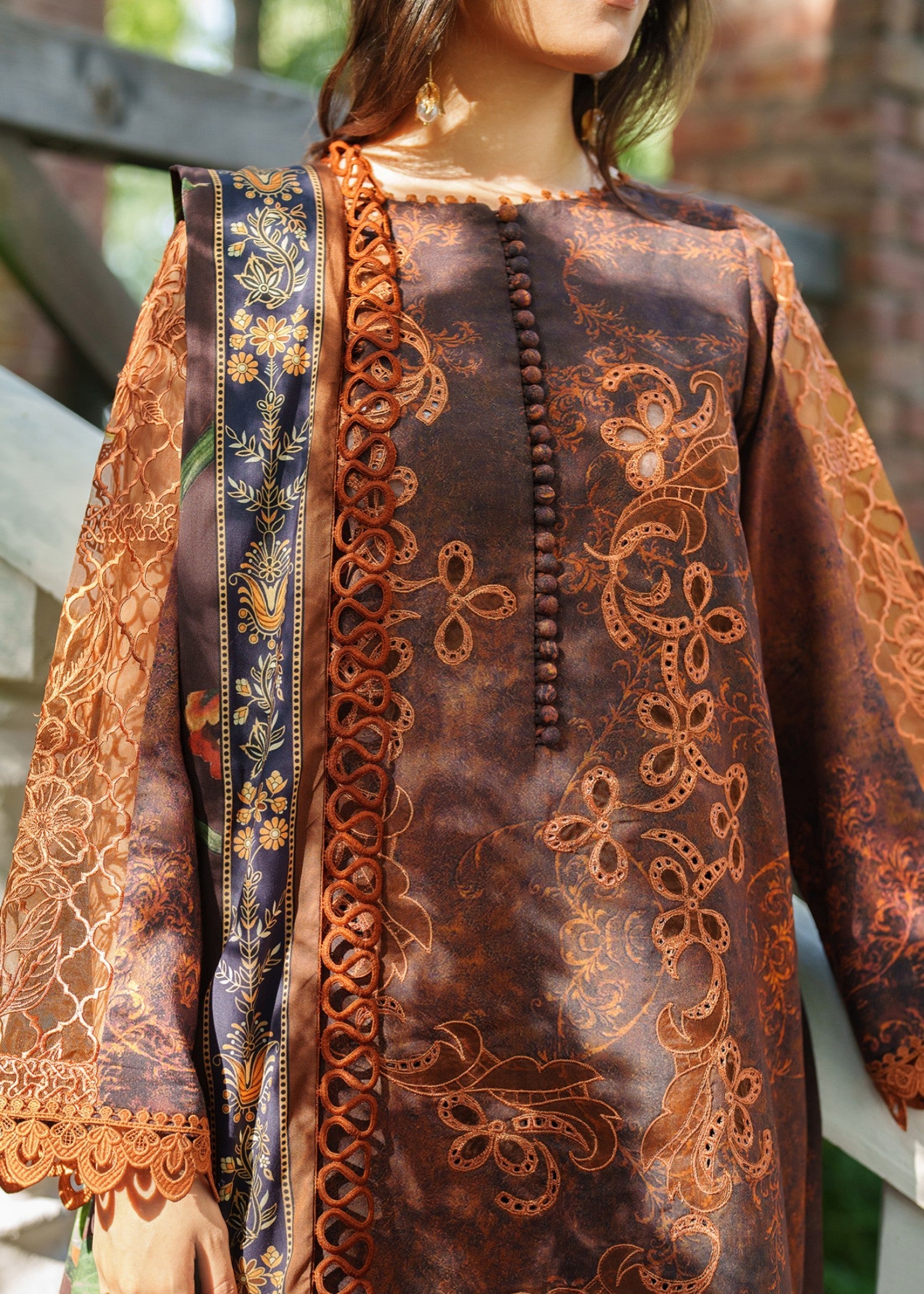 viscose Unstitched in Hazelwood brown
