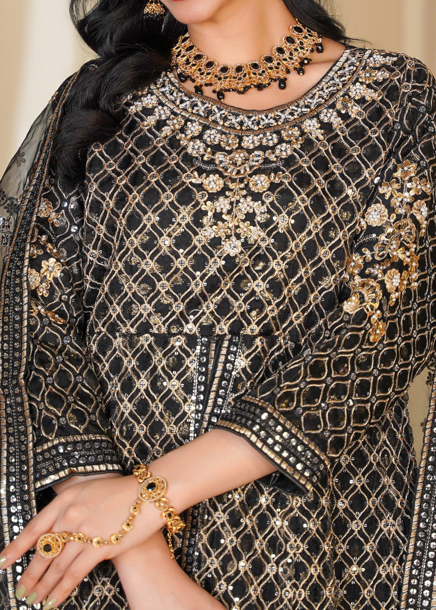 organza Maxi in Black, gold