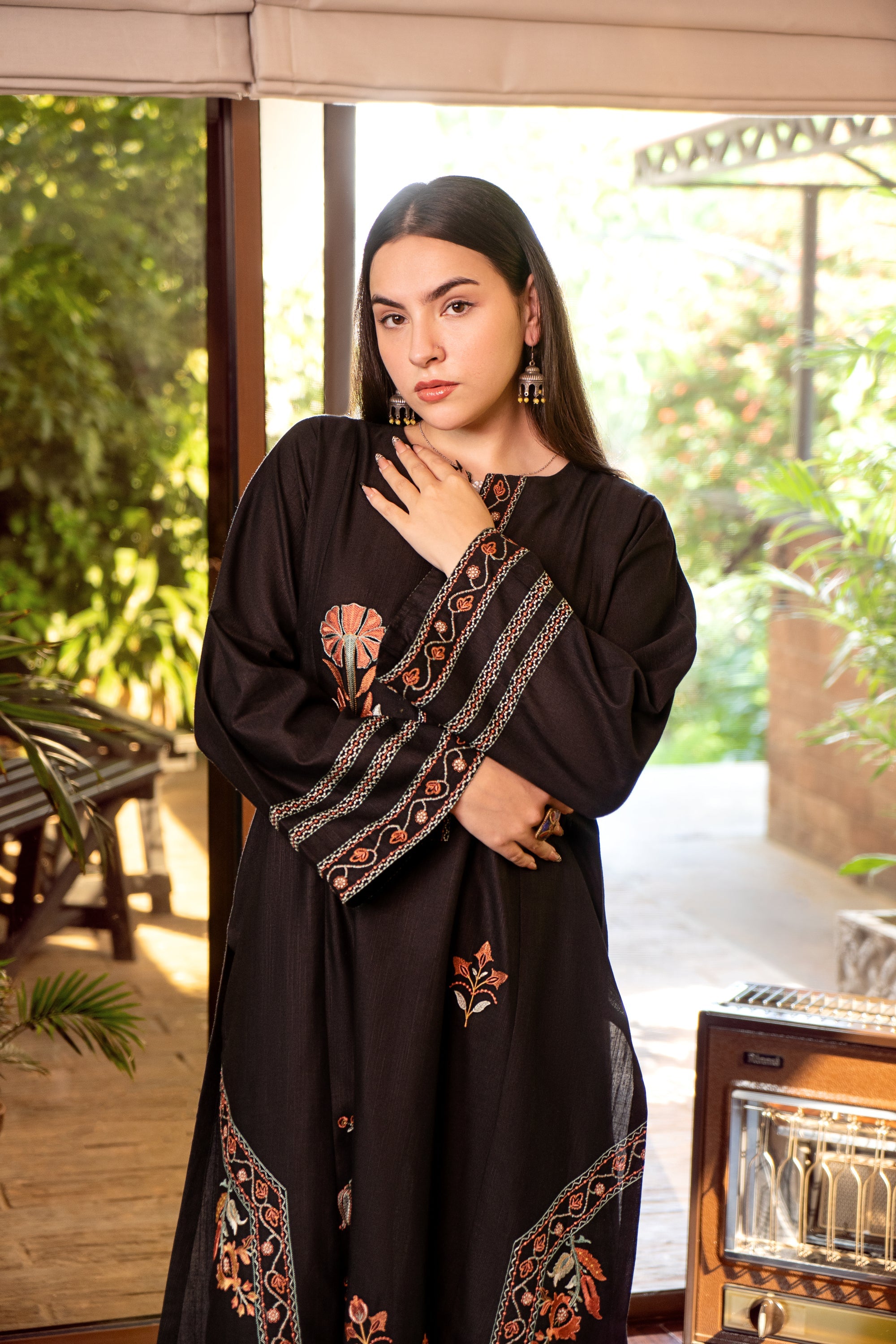 slub khaddar Kurta Set in Jet black