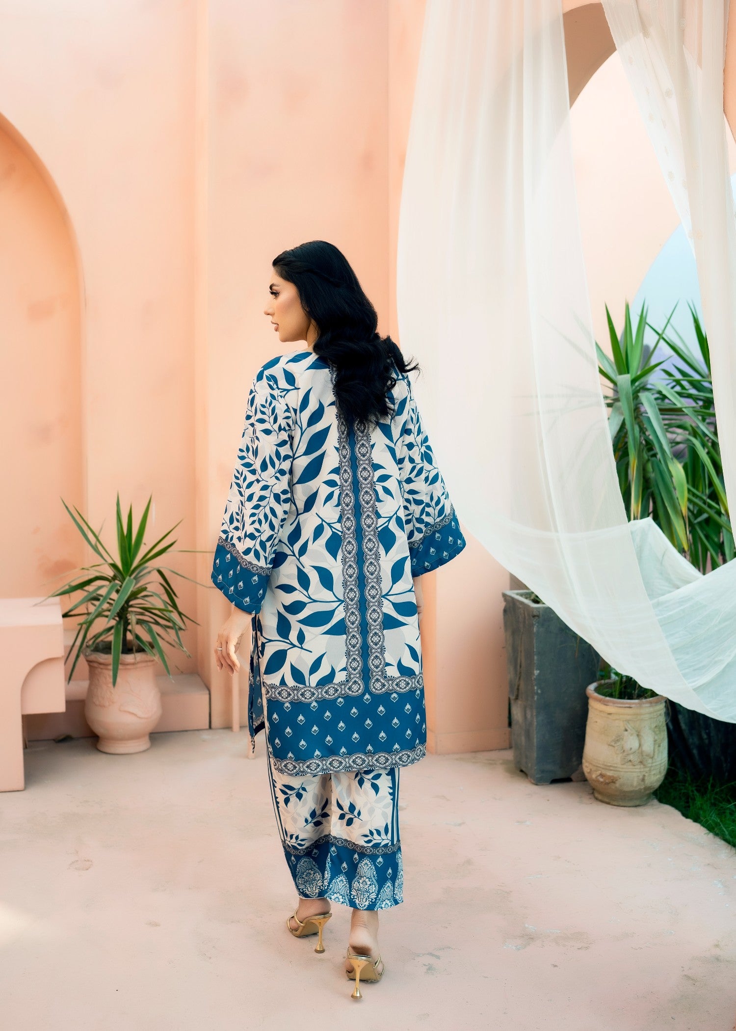 poly lawn Co Ord Sets in Yale blue, floral white