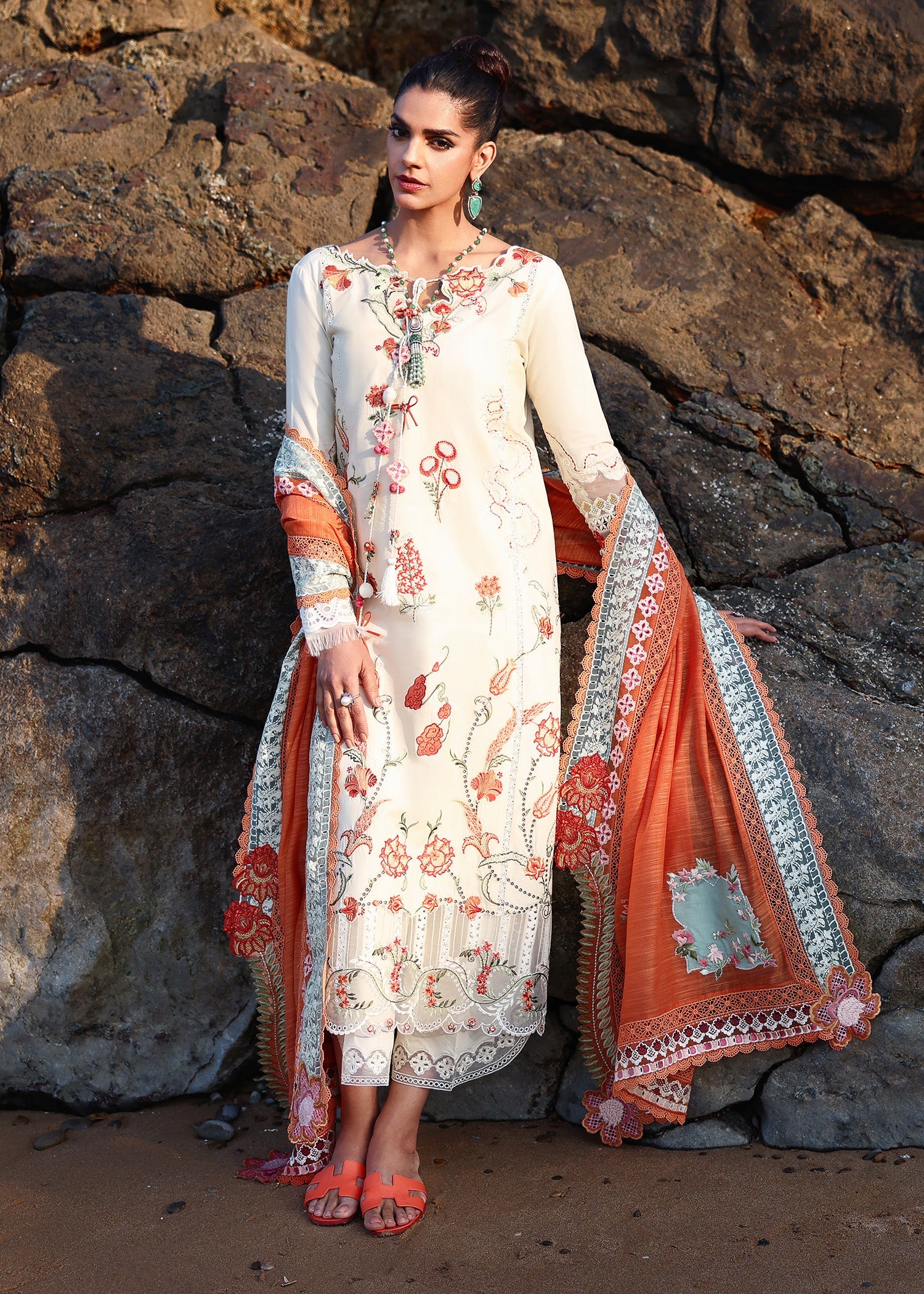 Breeze Festive Luxury Lawn – GIA-5-A
