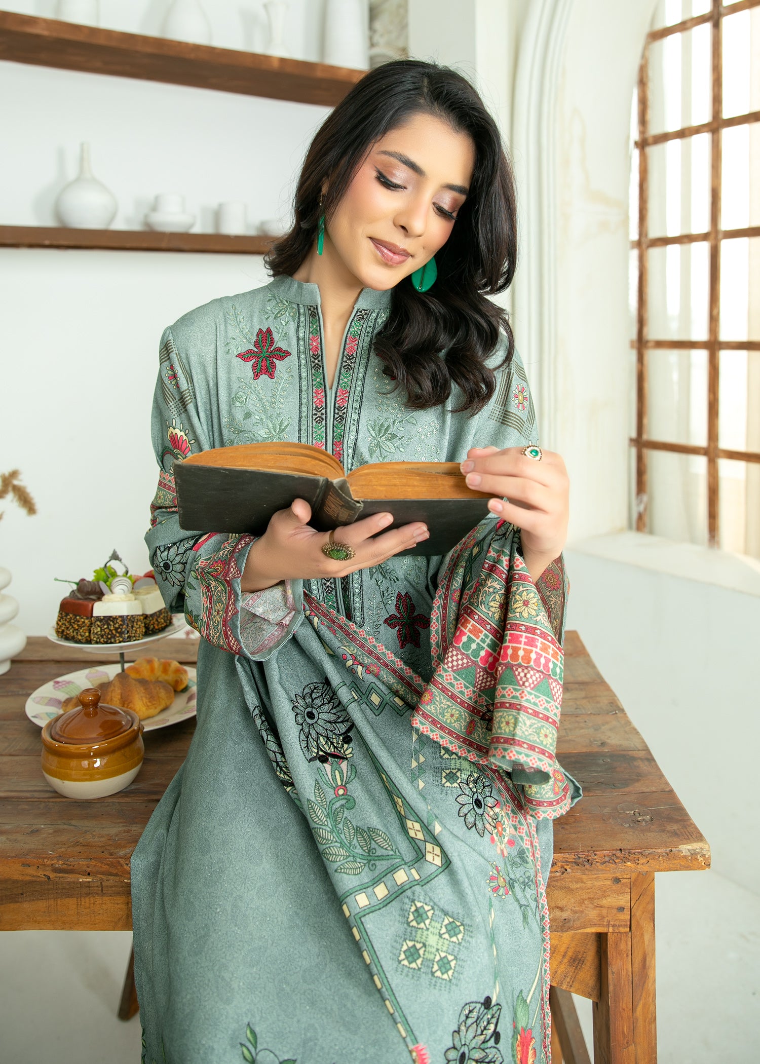 karandi Unstitched in Parrot green