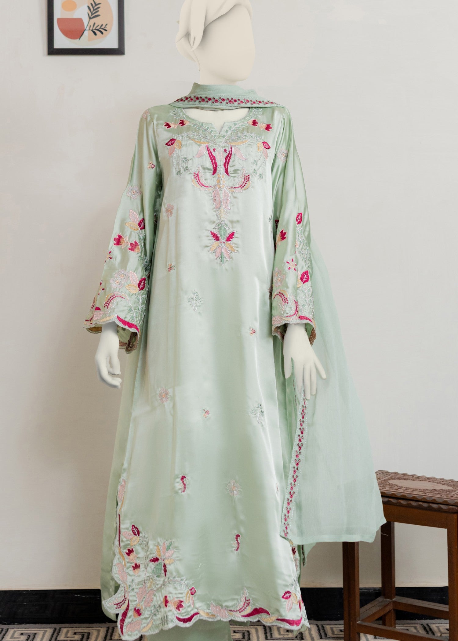 silk Kaftan in Pistachio green