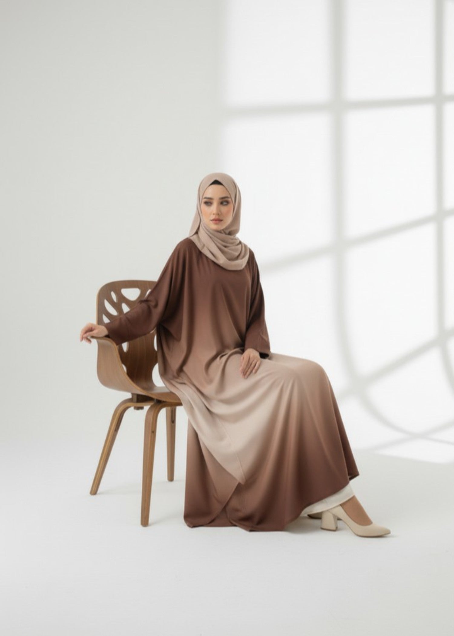 georgette Abaya in Brown