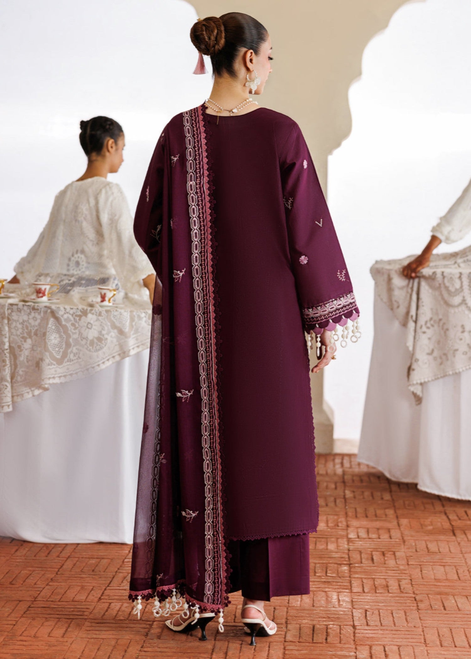 lawn Unstitched in Wine
