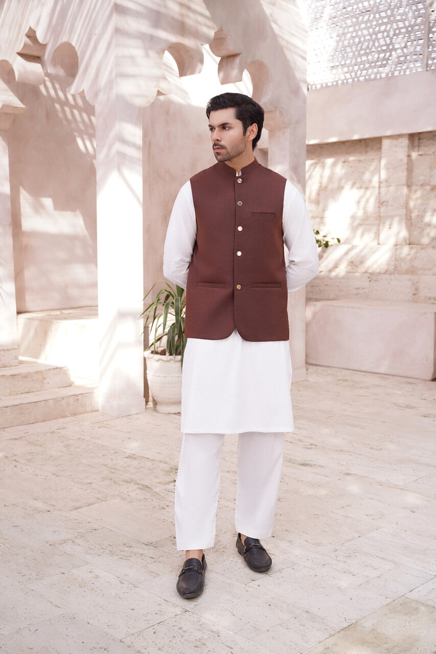 suiting Waistcoat in Brown by Eminence
