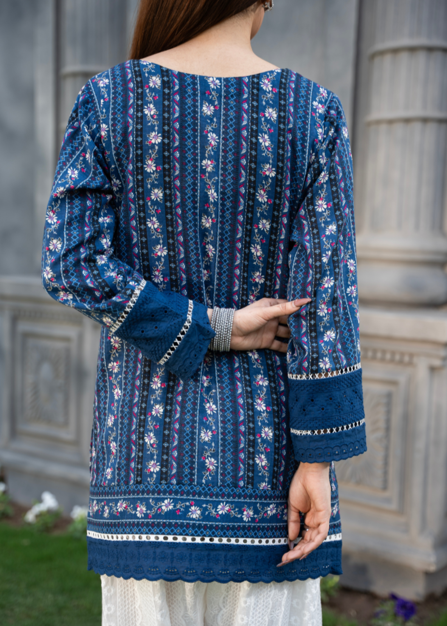 lawn Kurta Set in Navy blue, ivory