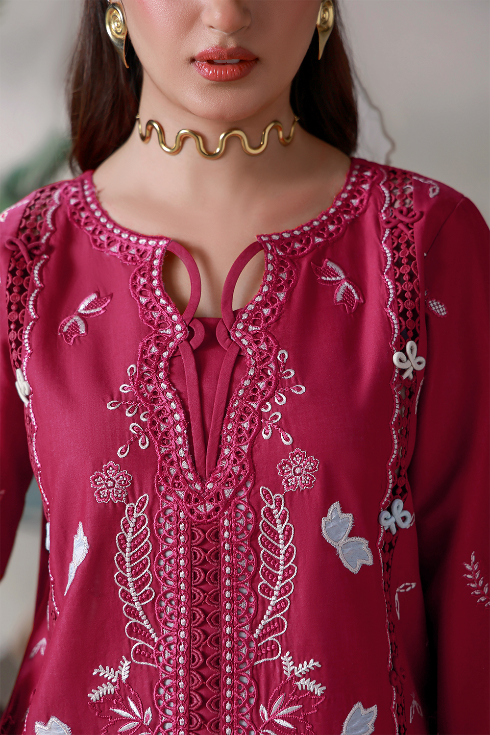 Saagar Festive Luxury Lawn – NOOR (AL-04)