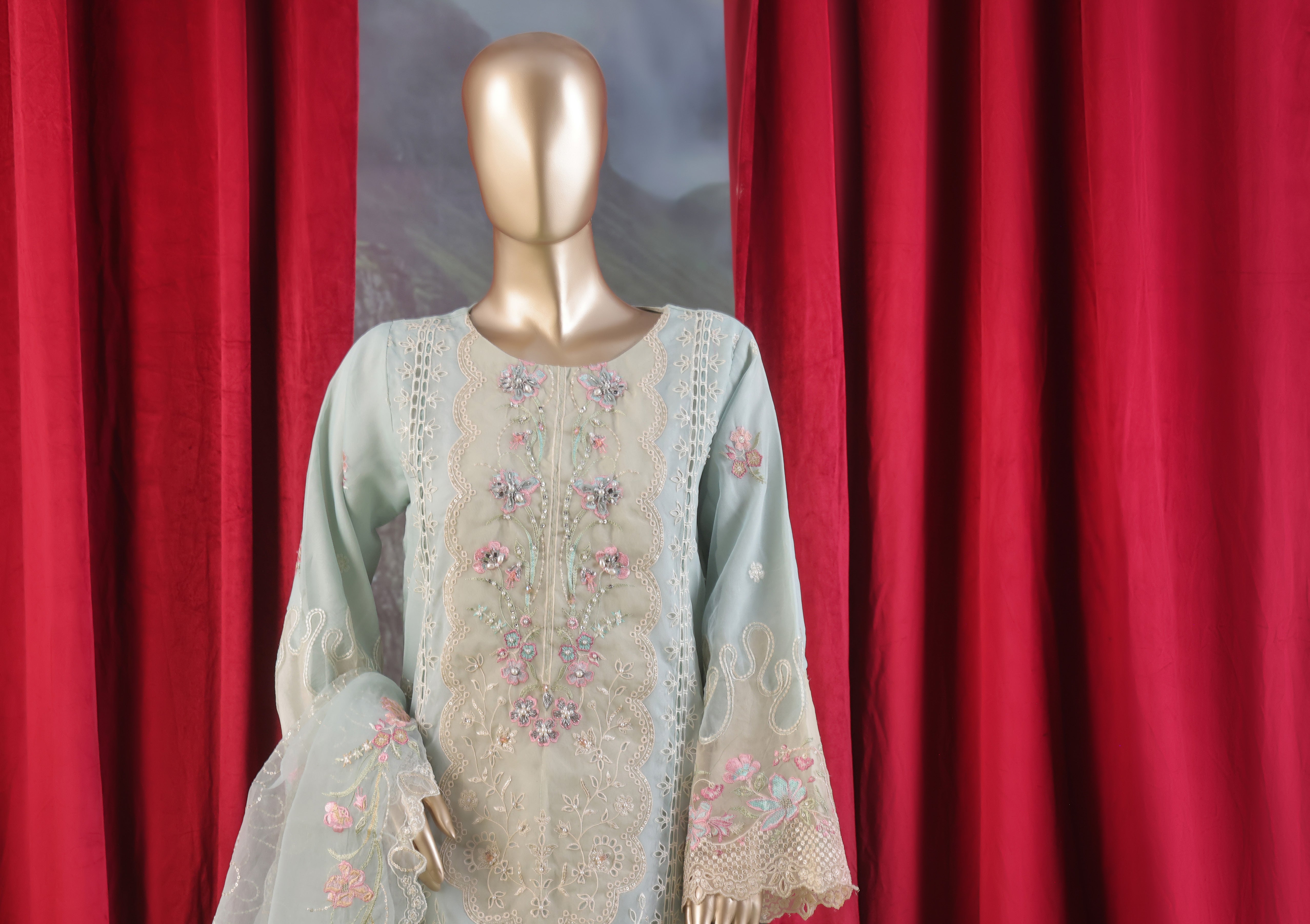Chiffon Pret Formals – D-4