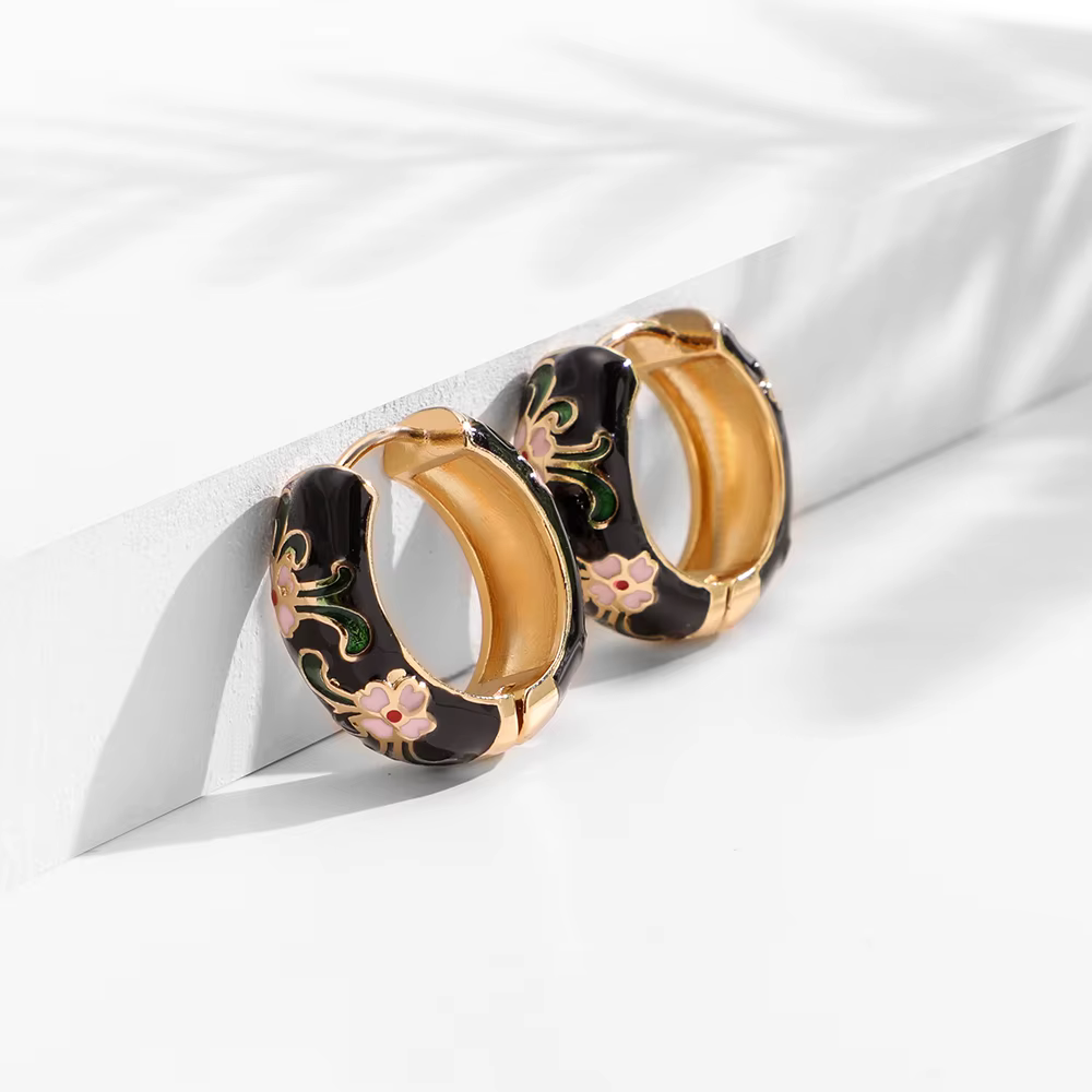 New Fashion Enamel Flower Huggie Hoop Earrings for Women Vintage Boho Circle Small Earrings Statement Jewelry Brincos - view 5