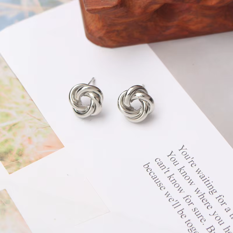 Tiny Metal Stud Earrings for Women Gold Color Twist Round Earrings Small Unusual Earrings Boucles D'Orailles Fashion - view 4
