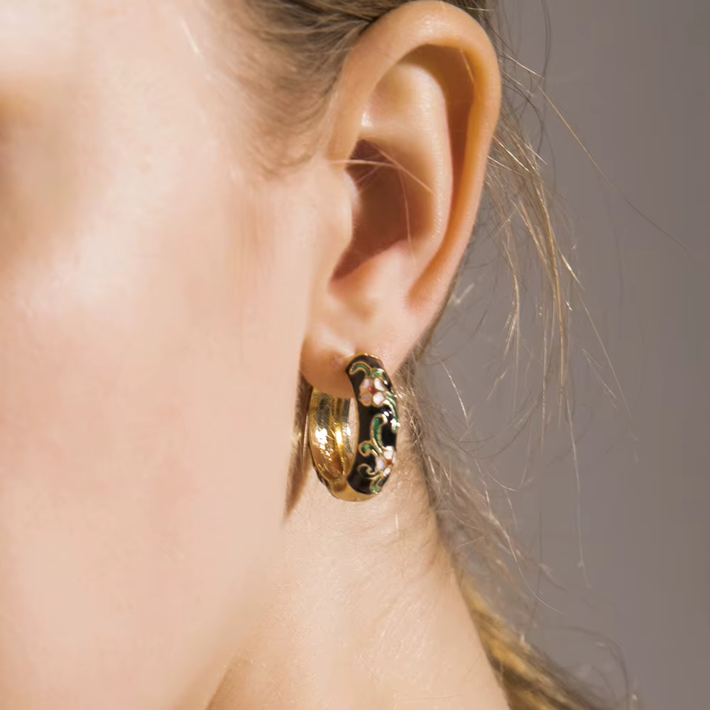 New Fashion Enamel Flower Huggie Hoop Earrings for Women Vintage Boho Circle Small Earrings Statement Jewelry Brincos - view 3