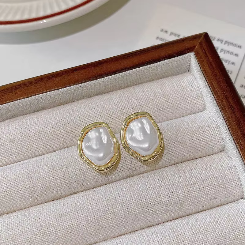 Geometric Irregular Round Pearl Earrings for Women Unusual Irregular Gold Color Metal Side Earrings Boho Trendy Jewelry - view 5