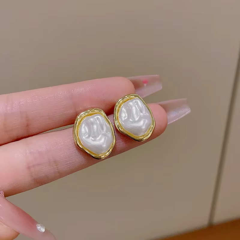 Geometric Irregular Round Pearl Earrings for Women Unusual Irregular Gold Color Metal Side Earrings Boho Trendy Jewelry - view 3