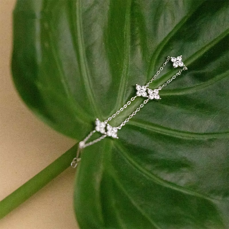 New Luxury Brand Temperament Four Leaf Flower Bracelet for Women Charm Gold Color Stainless Steel Korea Bangle Jewelry - view 3