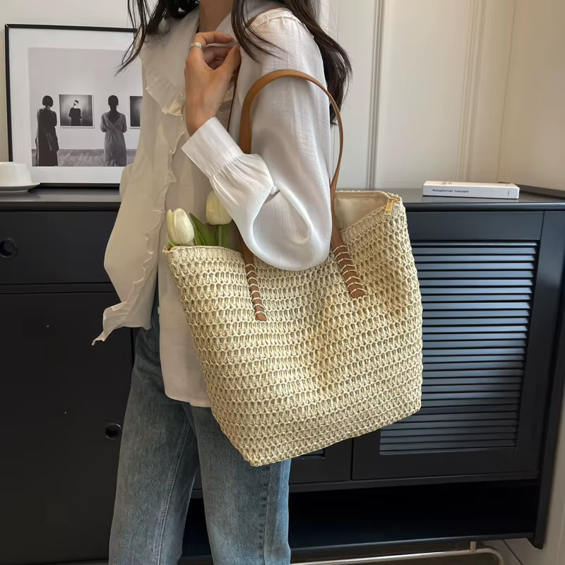 Hand-woven Women's Shoulder Handbag Bohemian Summer Fashion Straw Beach Tote Bag Travel Shopper Weaving Shopping Bags - view 3