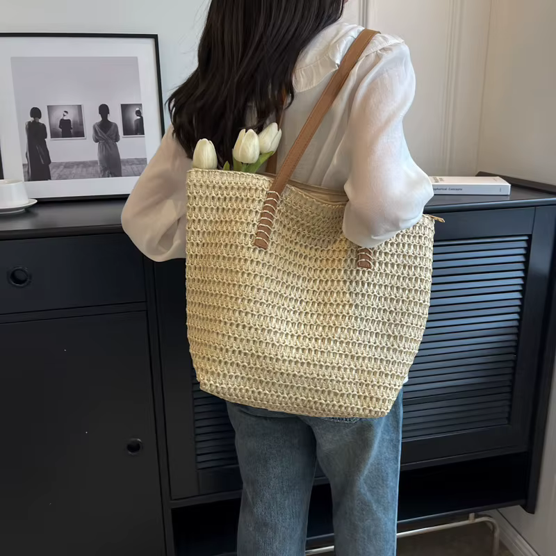 Hand-woven Women's Shoulder Handbag Bohemian Summer Fashion Straw Beach Tote Bag Travel Shopper Weaving Shopping Bags - view 4