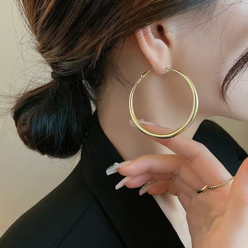 Fashion Exaggerated Big Circle Hoop Earrings for Women Statement Jewelry Smooth Circle Earrings Femme Boucles D'oreilles - view 6
