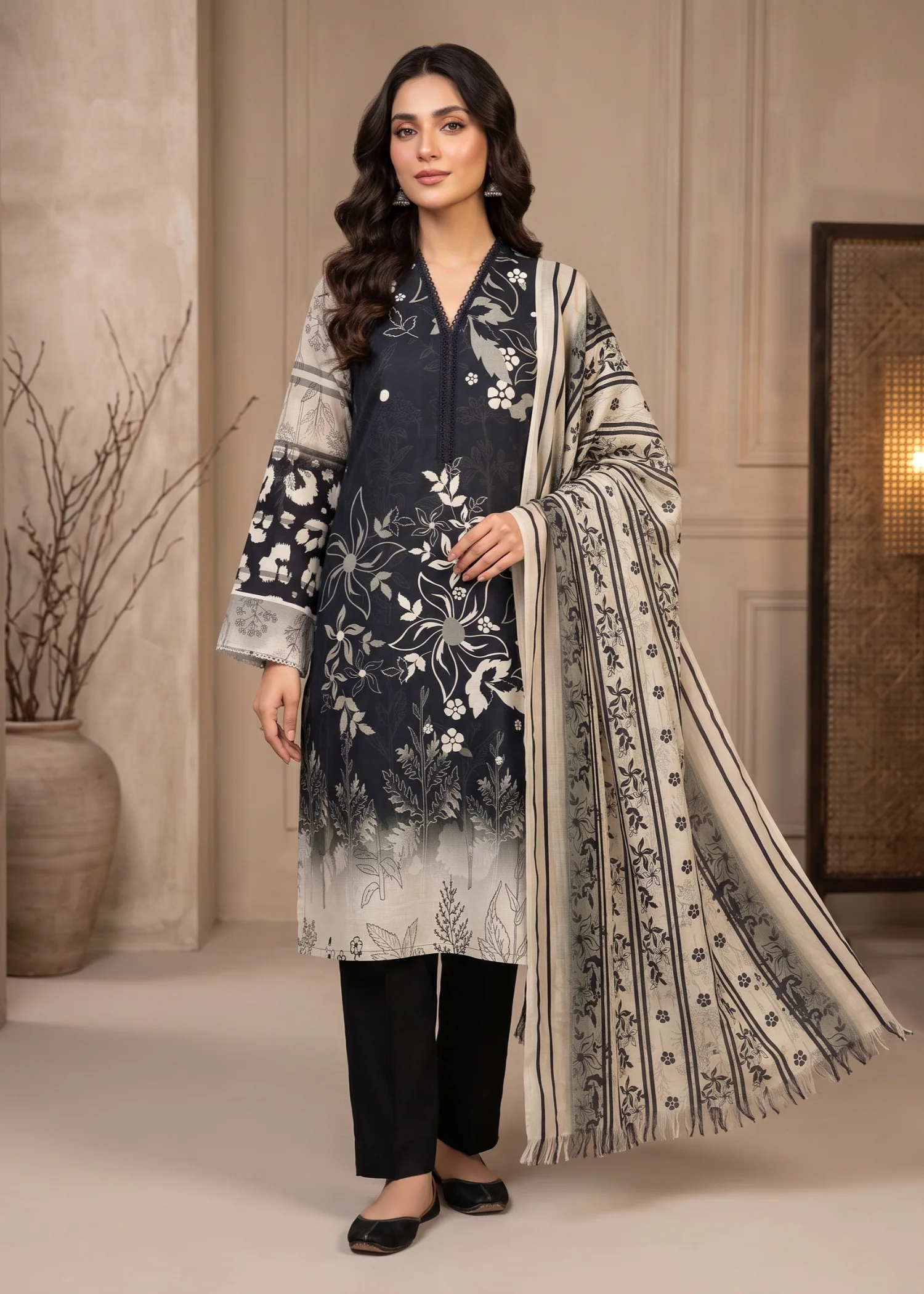 khaddar Unstitched in Black