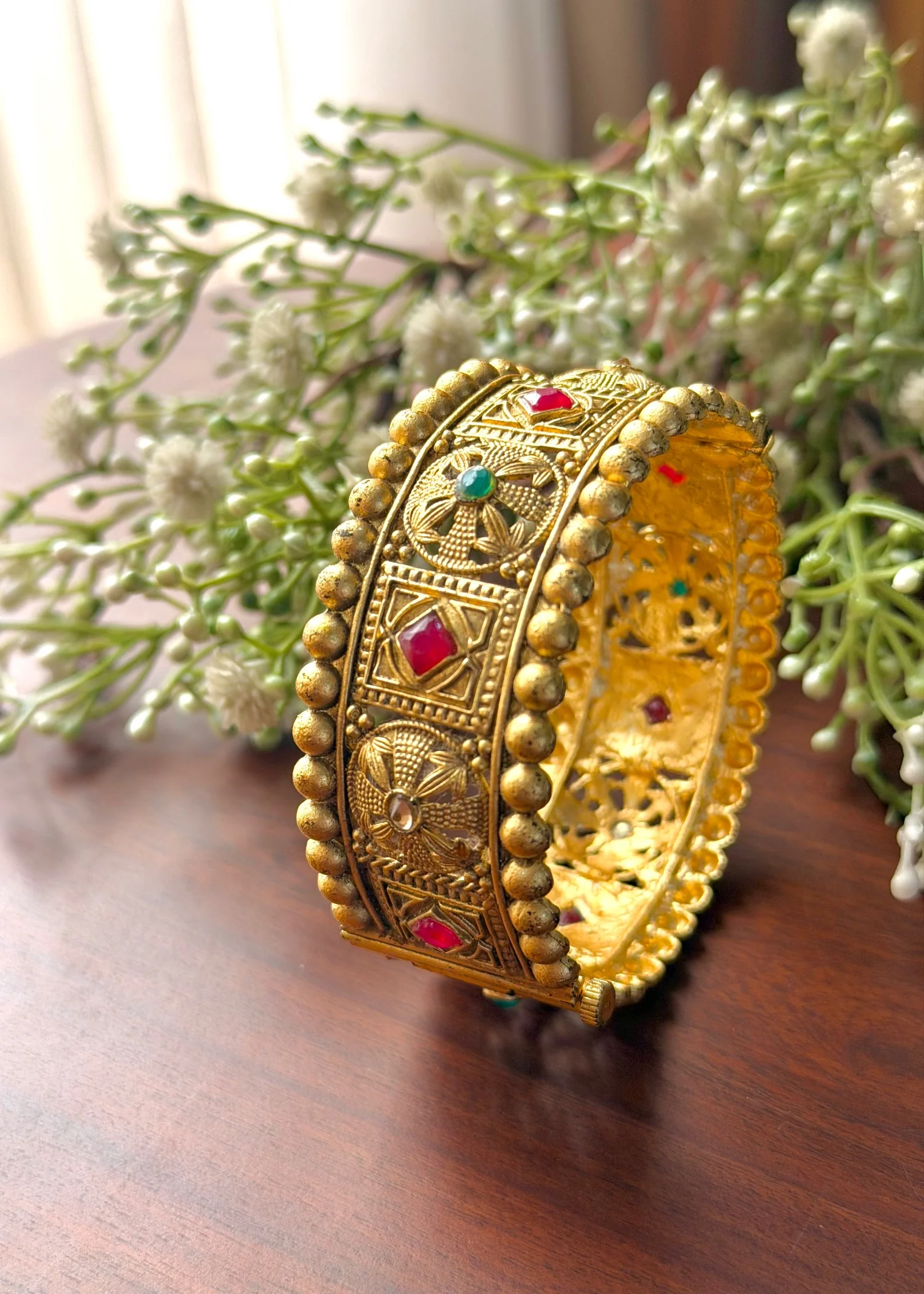 Bangles in Gold, green, red Color by - Trendy Women Bangles RVA7396