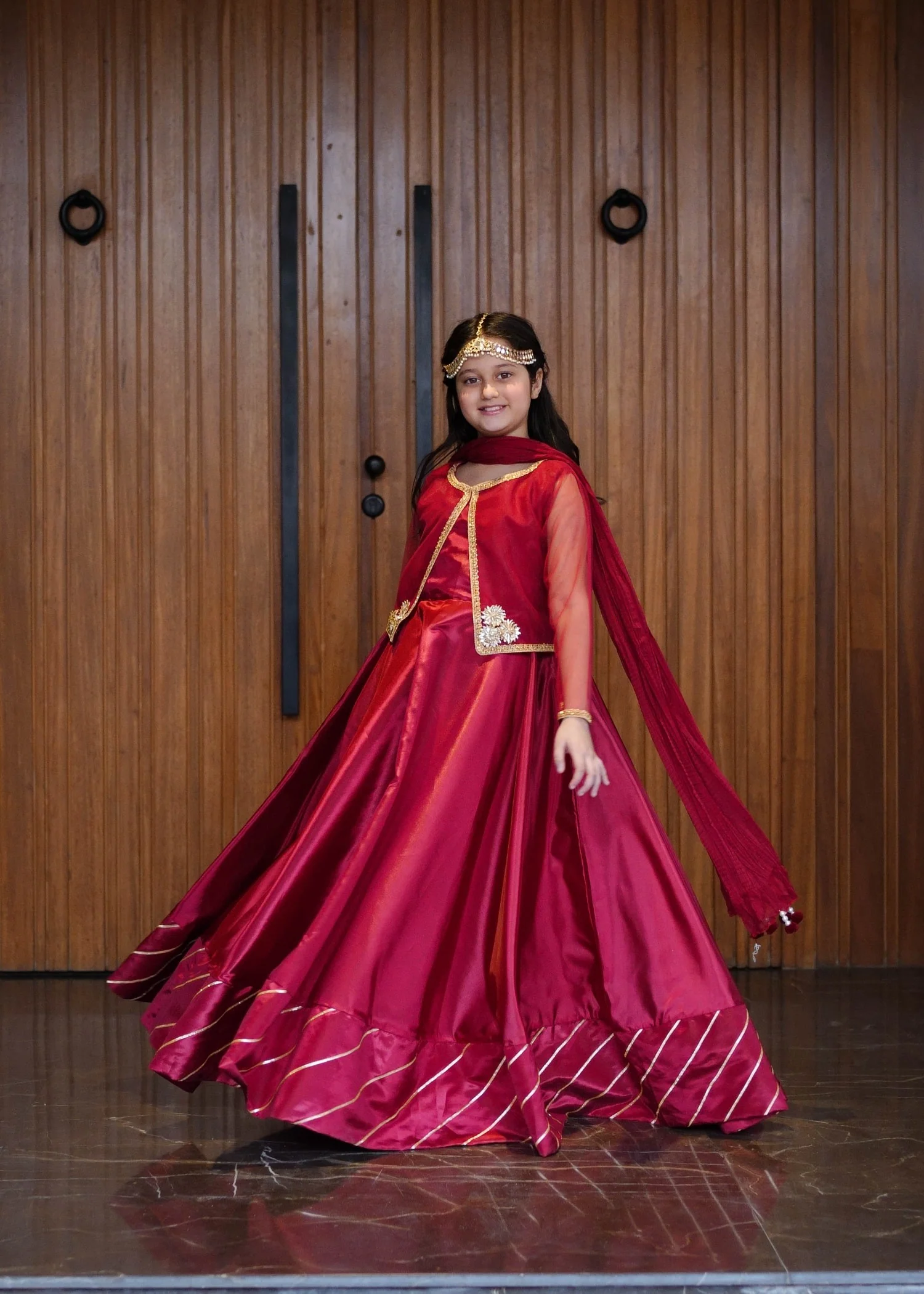 kattan silk Pishwas in Cherry red