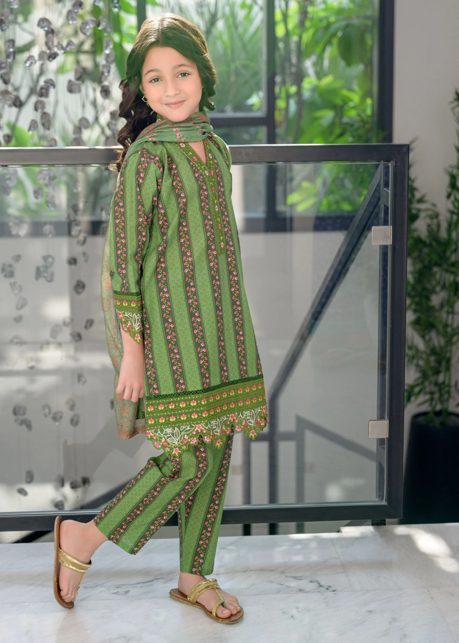 lawn Kurta Set in Green