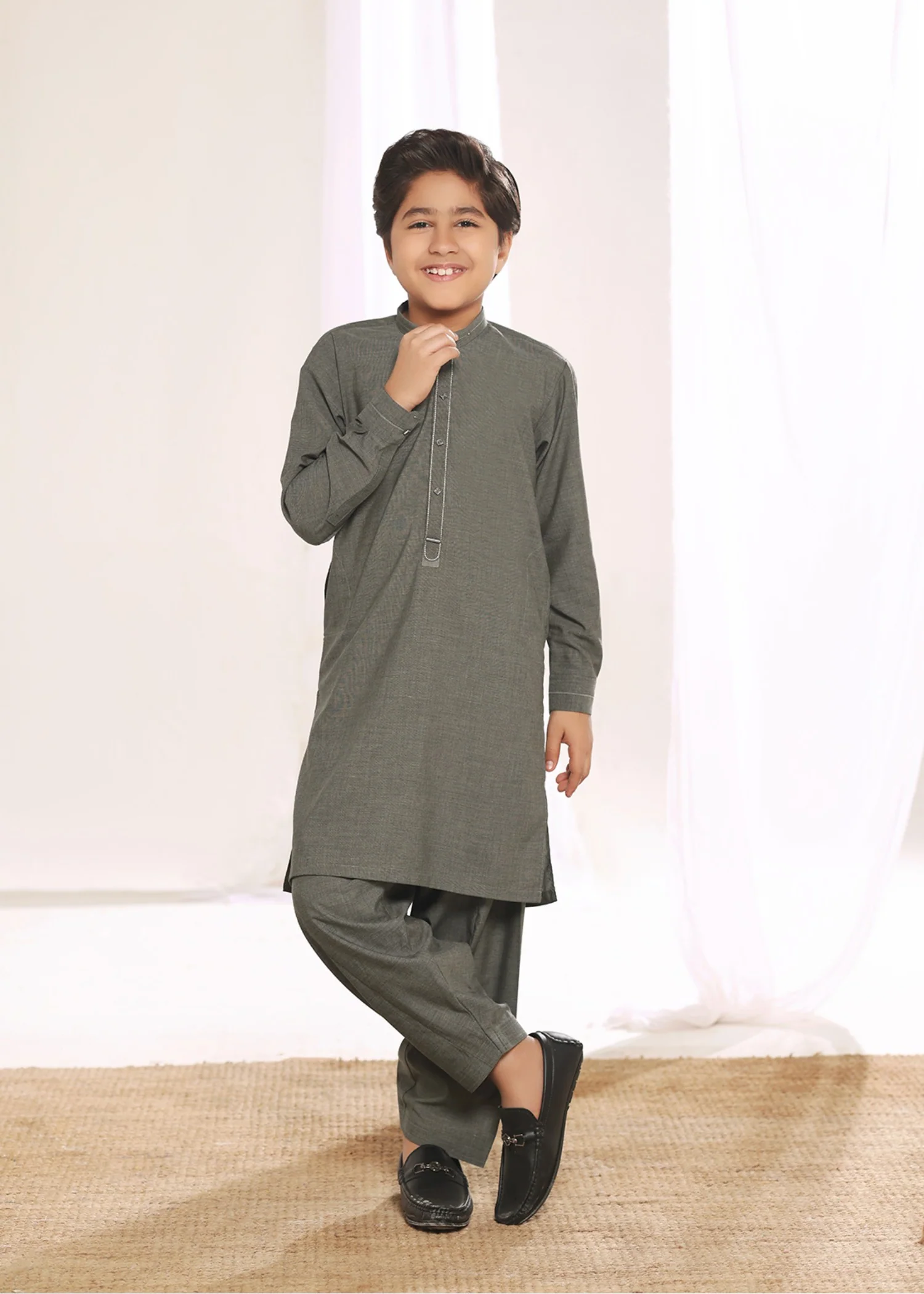 wash & wear Kurta Set in Olive green