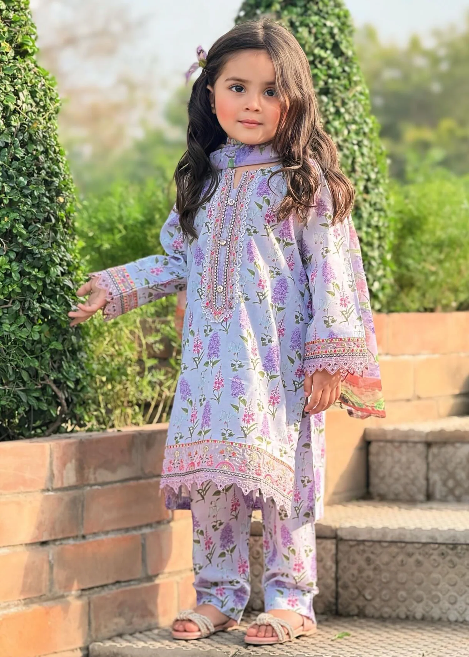 lawn Kurta Set in Heathered lilac