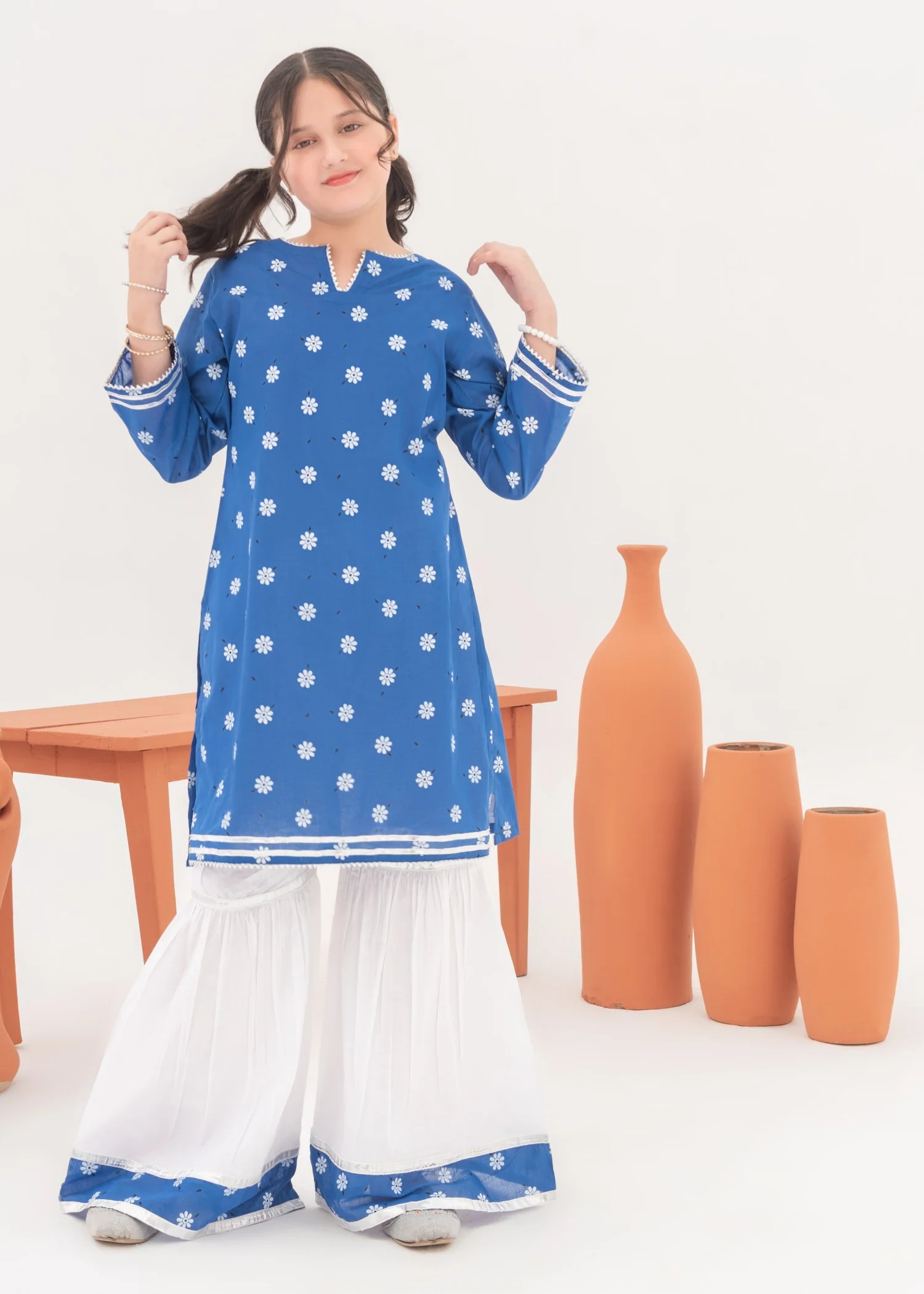 lawn cotton Gharara in White, sapphire blue