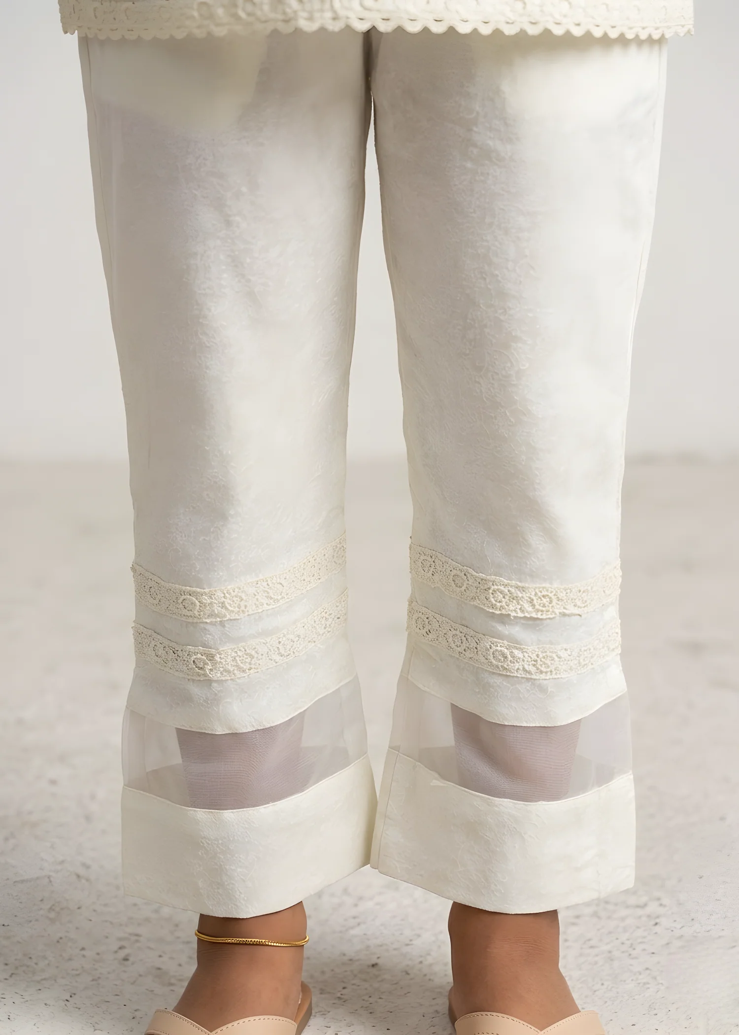 jacquard Trousers in Ivory