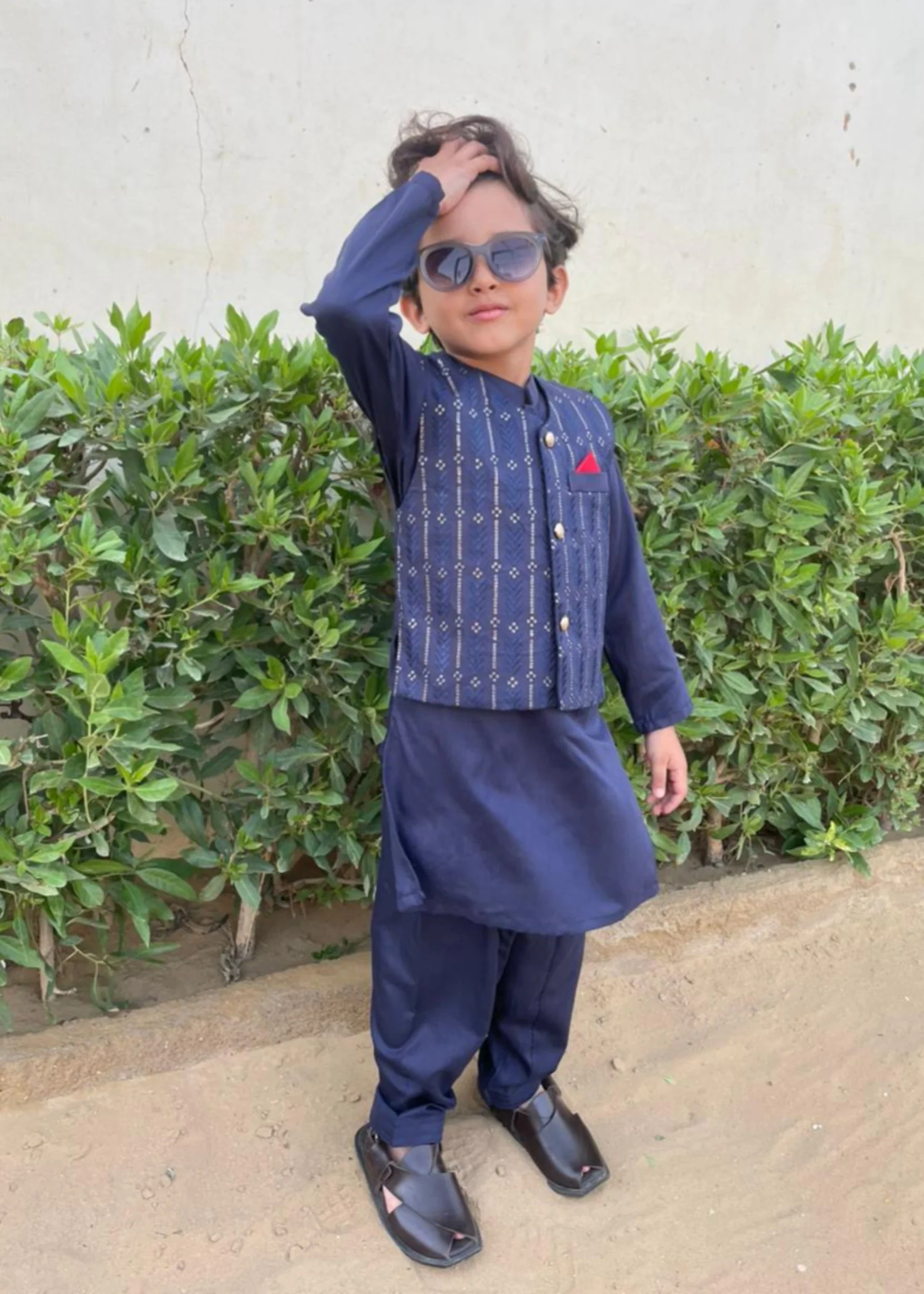 wash & wear Waistcoat in Sapphire blue