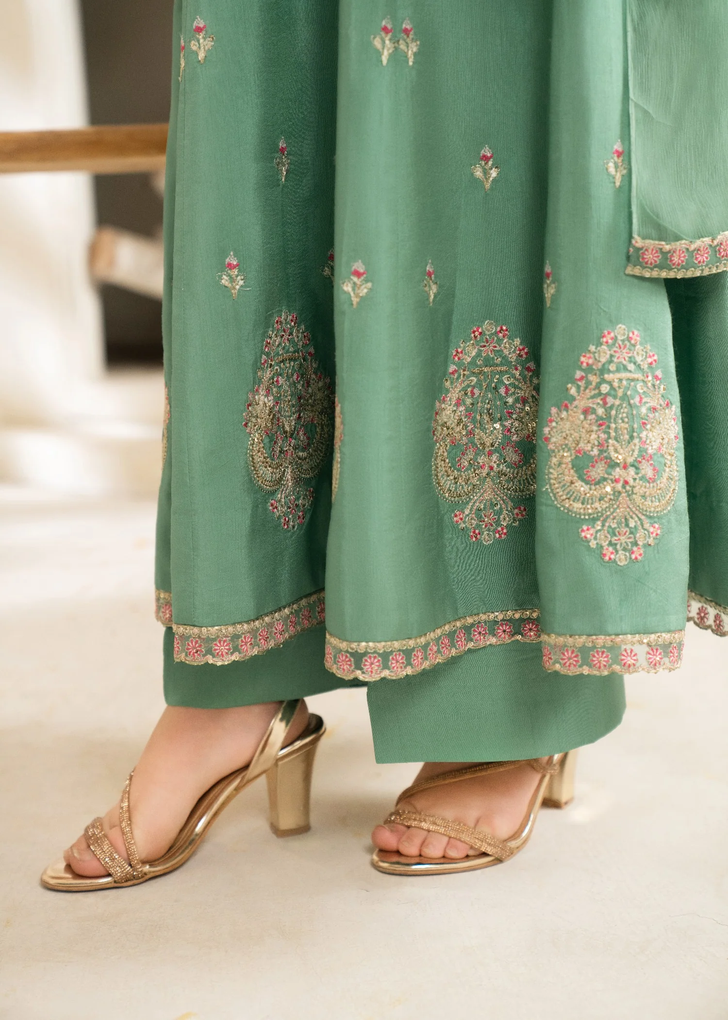raw silk Pishwas in Pistachio green