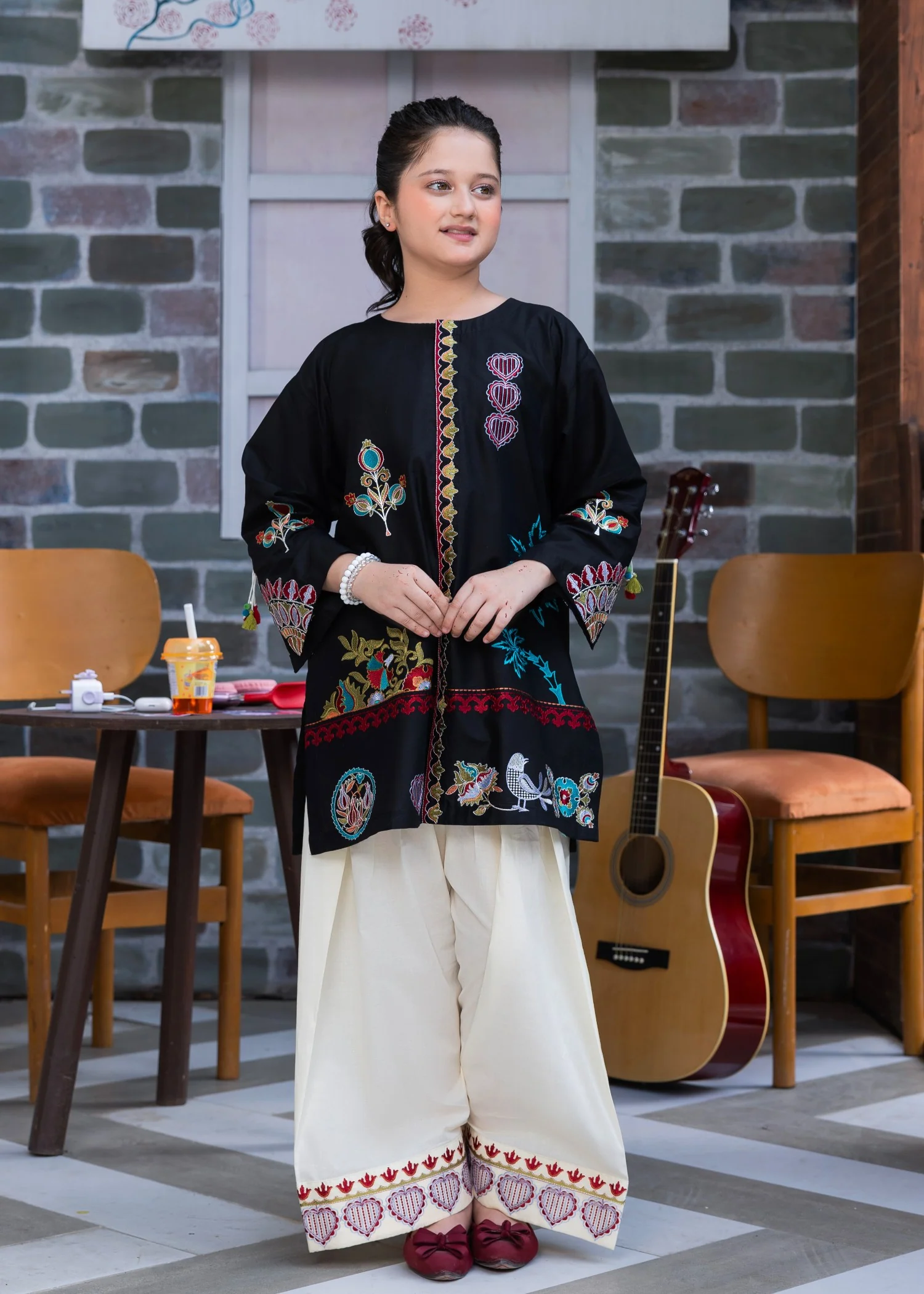 lawn cotton Kurta Set in Black