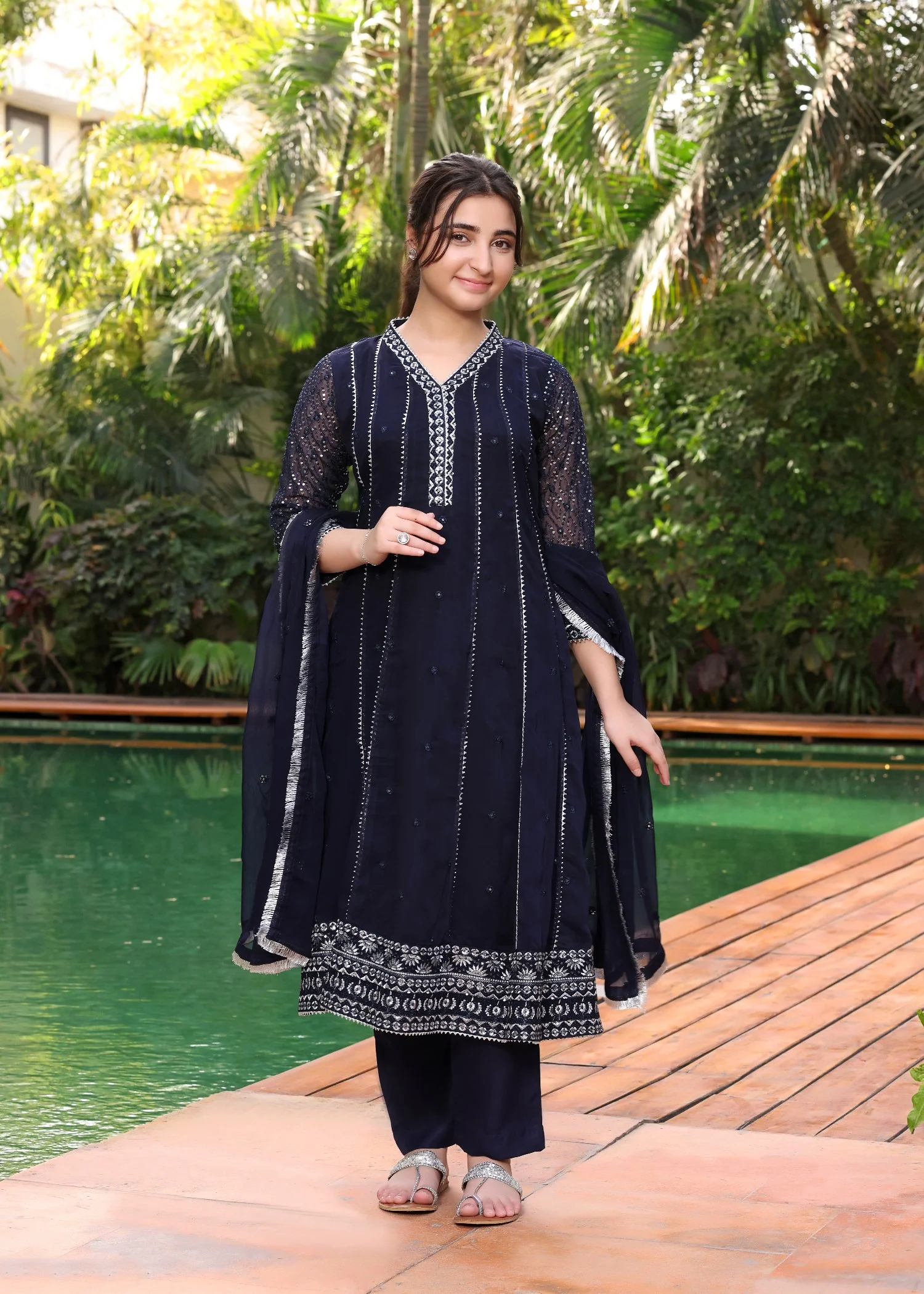 chiffon Pishwas in Navy blue