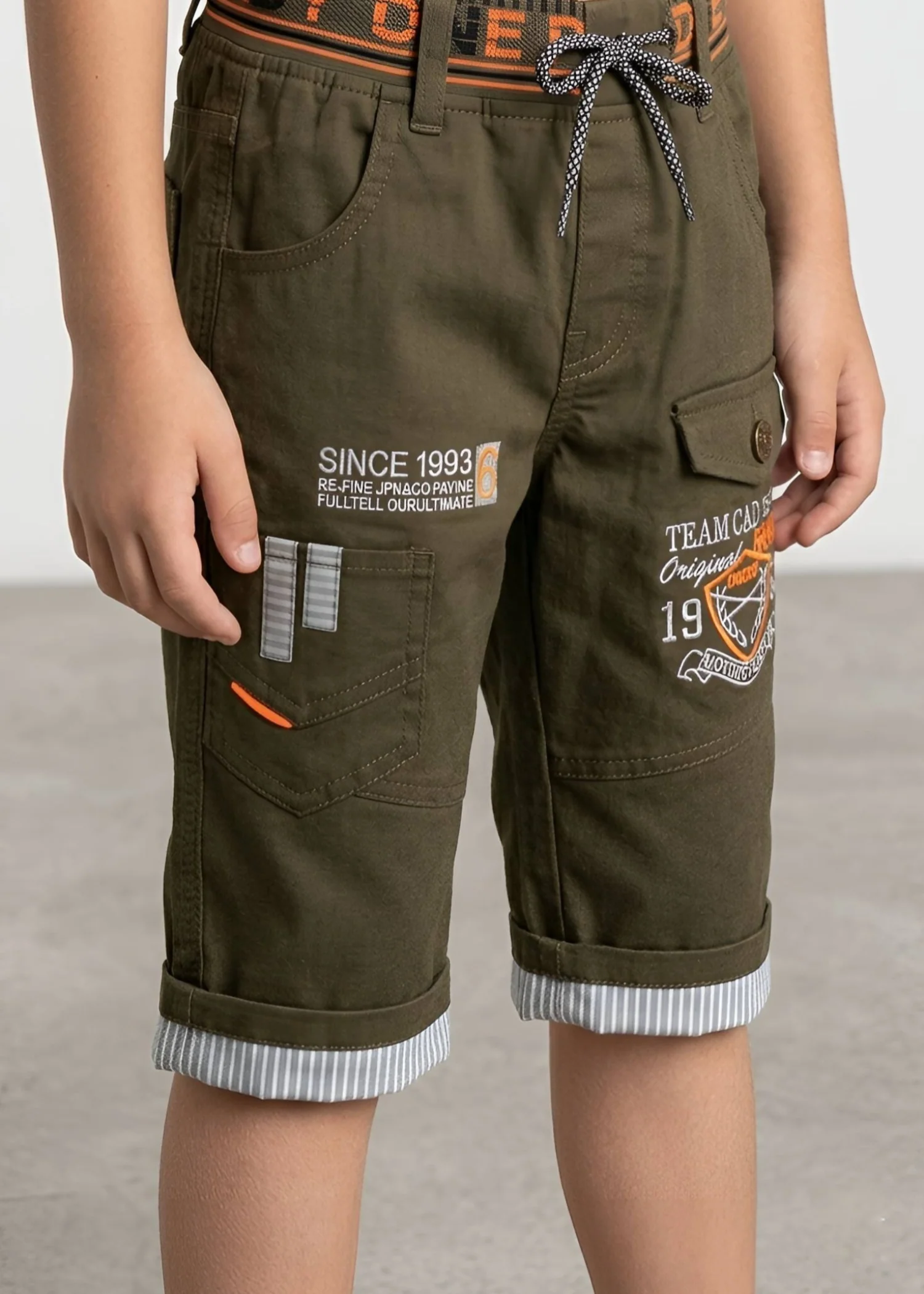 cotton Shorts in Army green