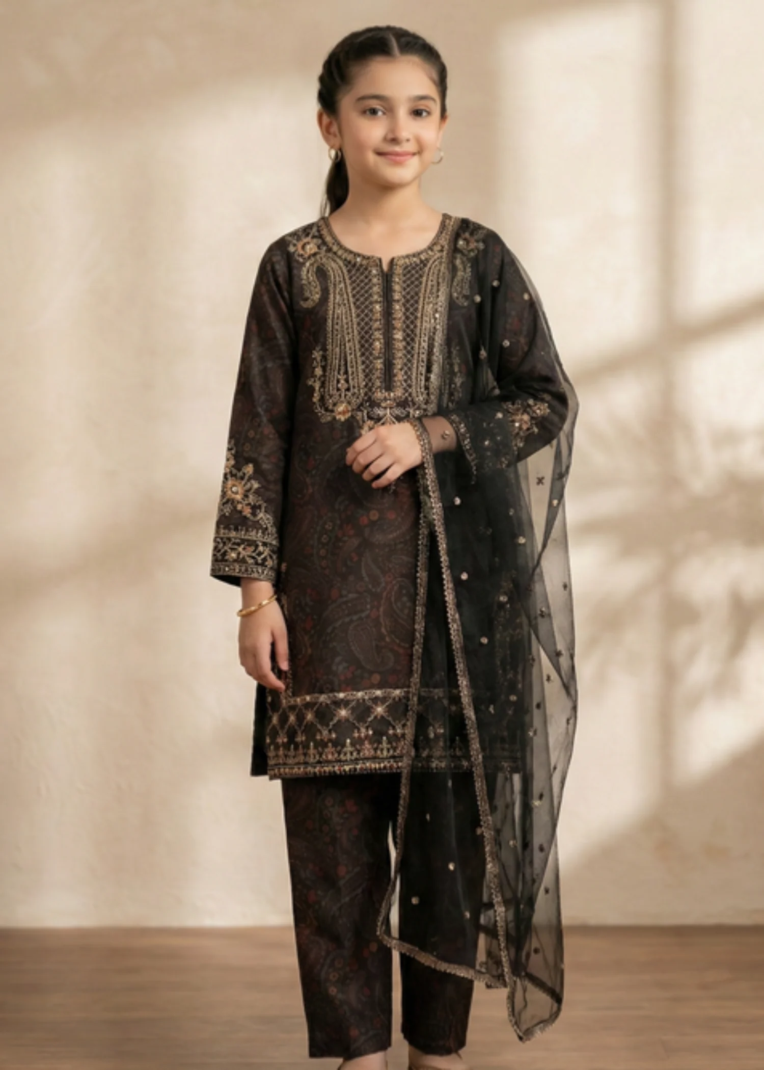 lawn Kurta Set in Black