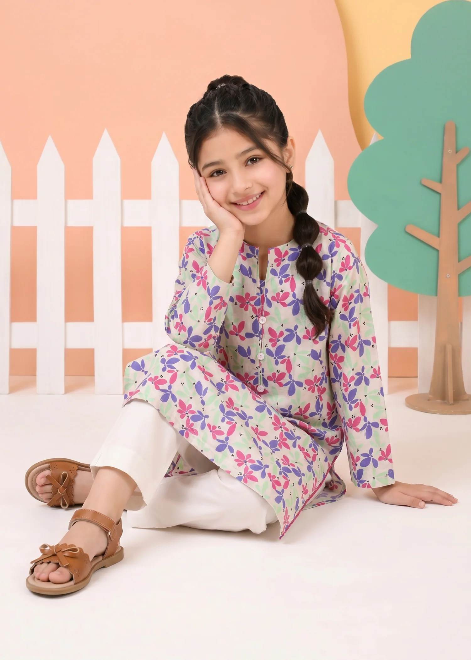lawn Kurta Set in Off-white