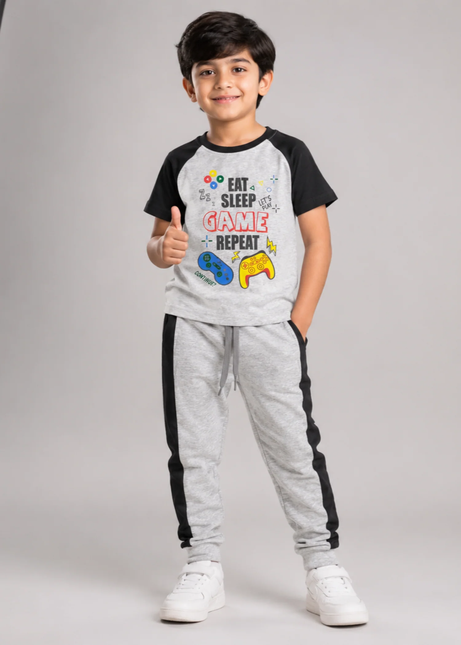 cotton jersey T Shirt in Charcoal, silver
