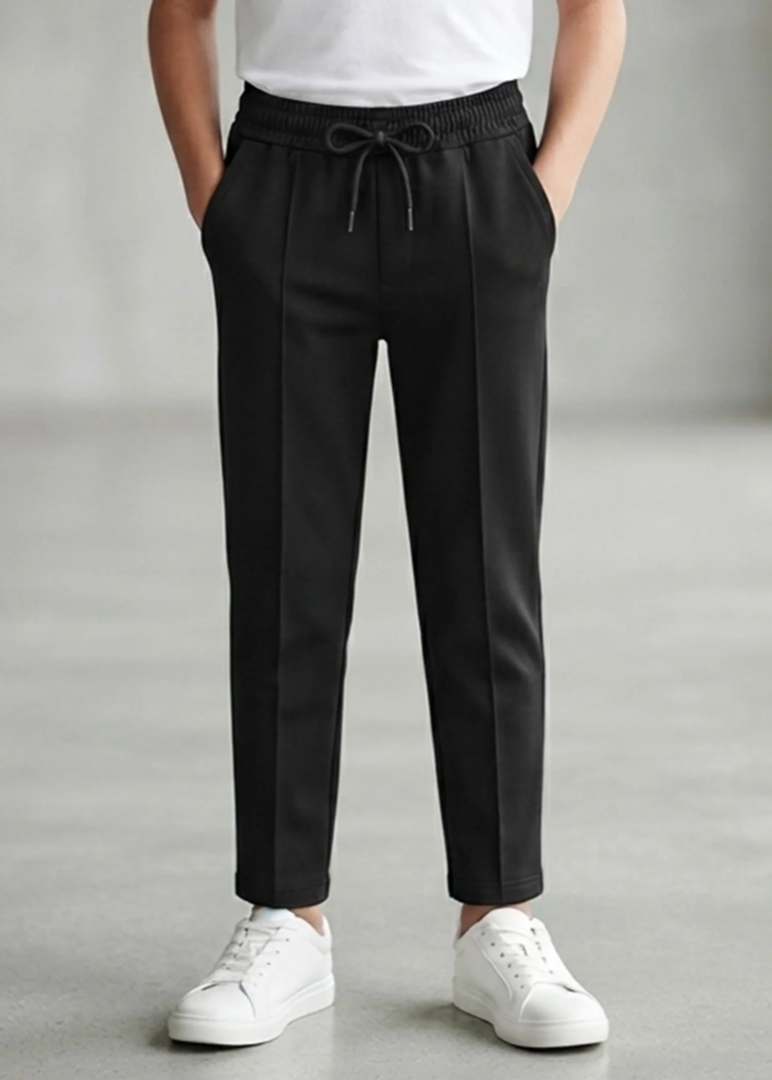 fleece Trousers in Black