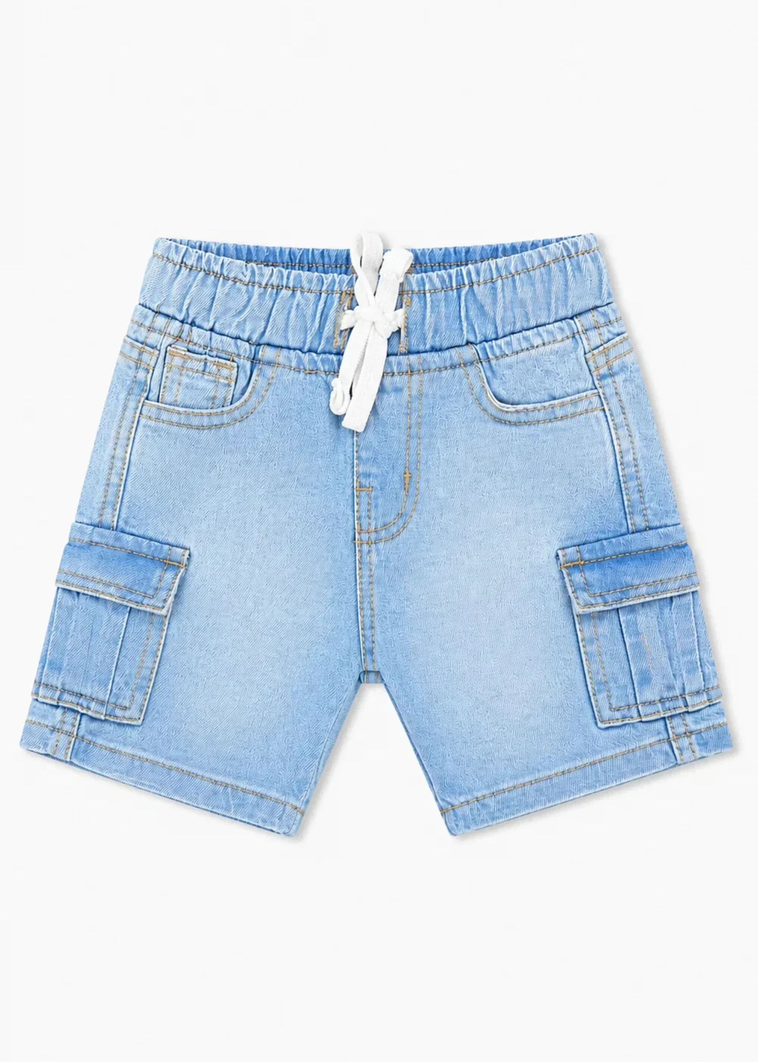 denim Shorts in Light blue