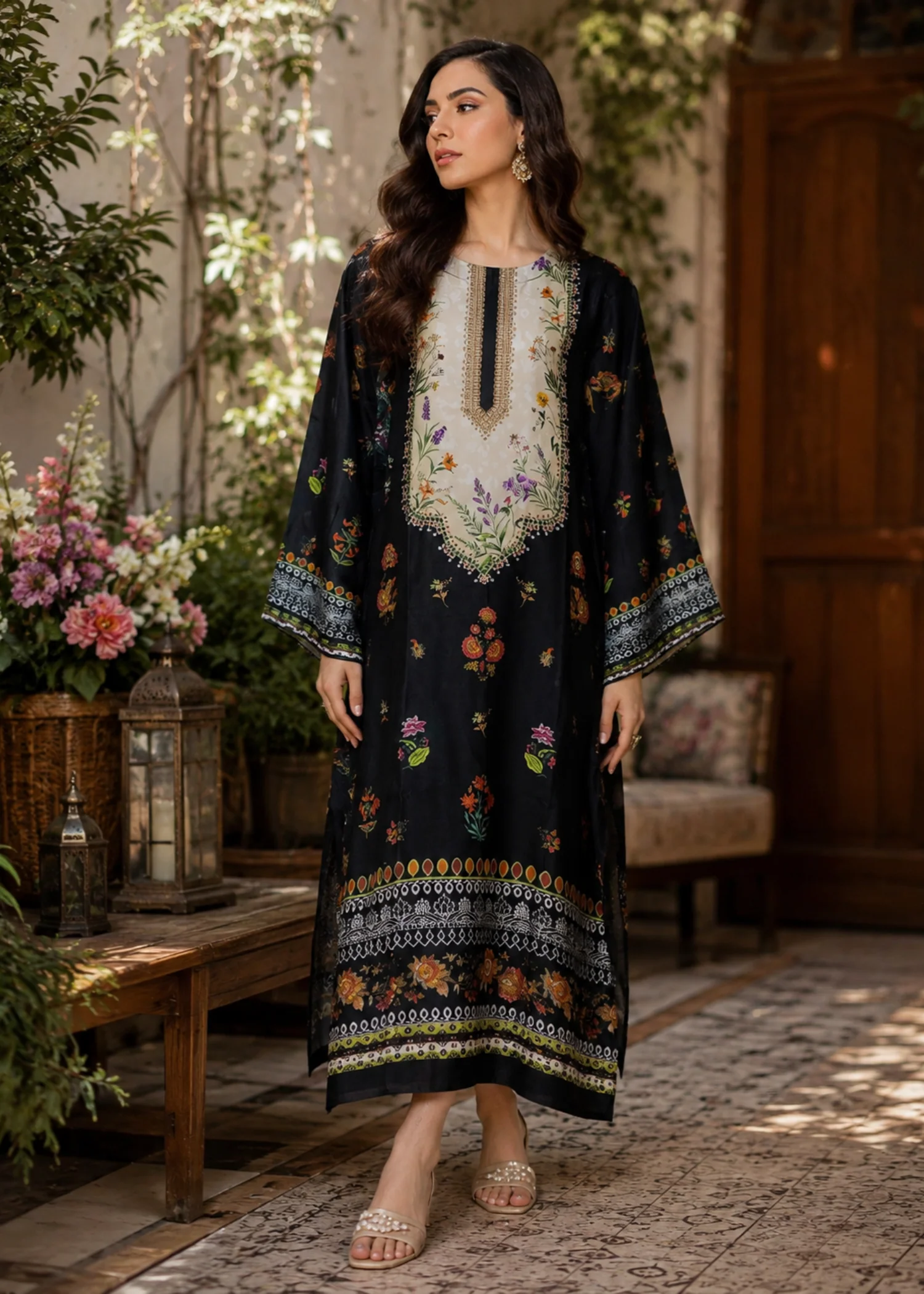 silk charmeuse Kaftan in Black