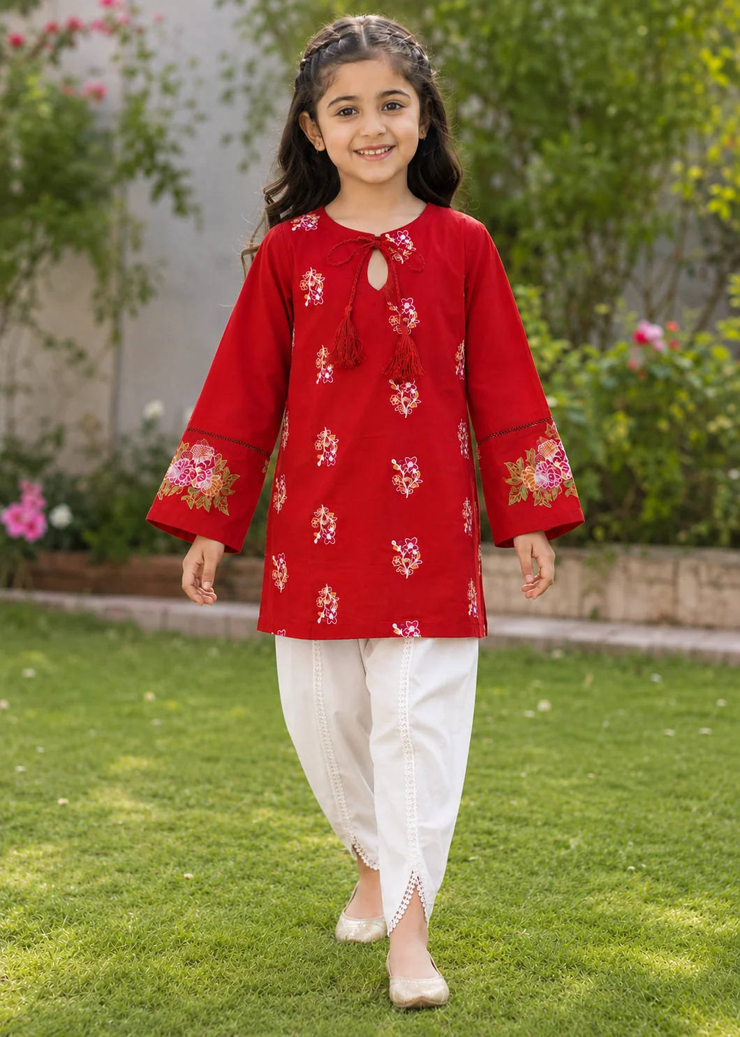lawn cotton Kurta Set in Red, off-white