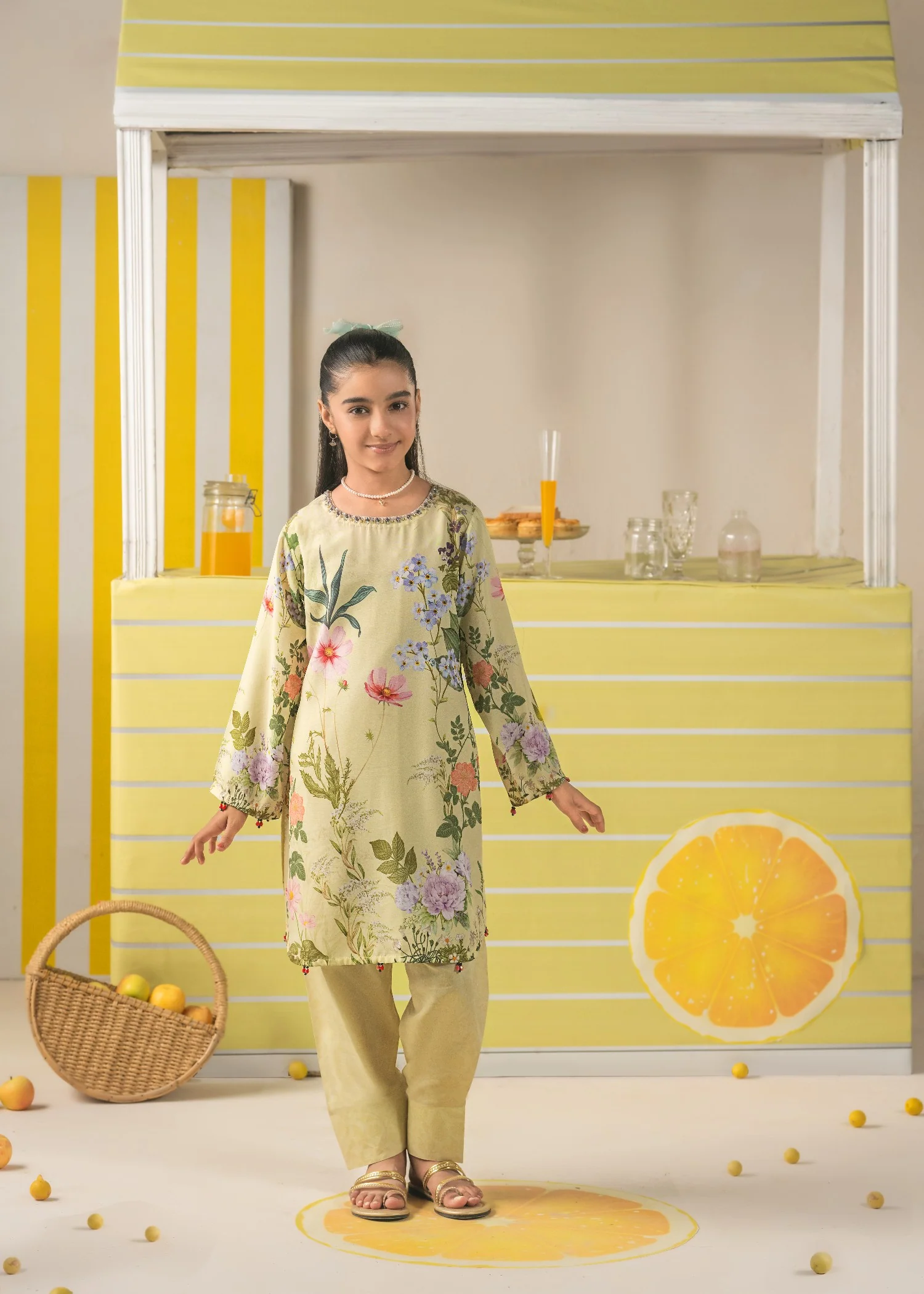 lawn Kurta Set in Pear