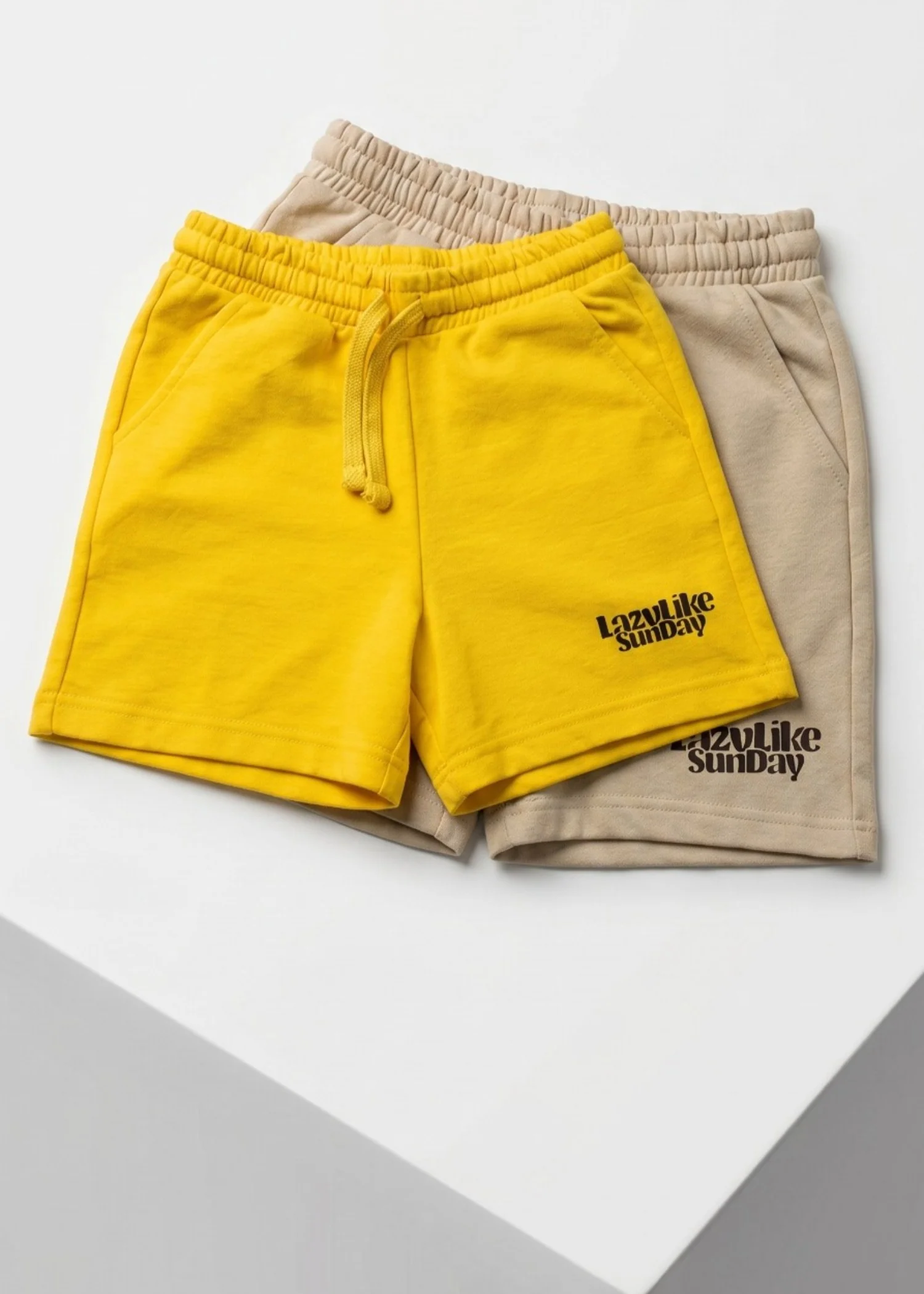 polycotton Shorts in Beige, black