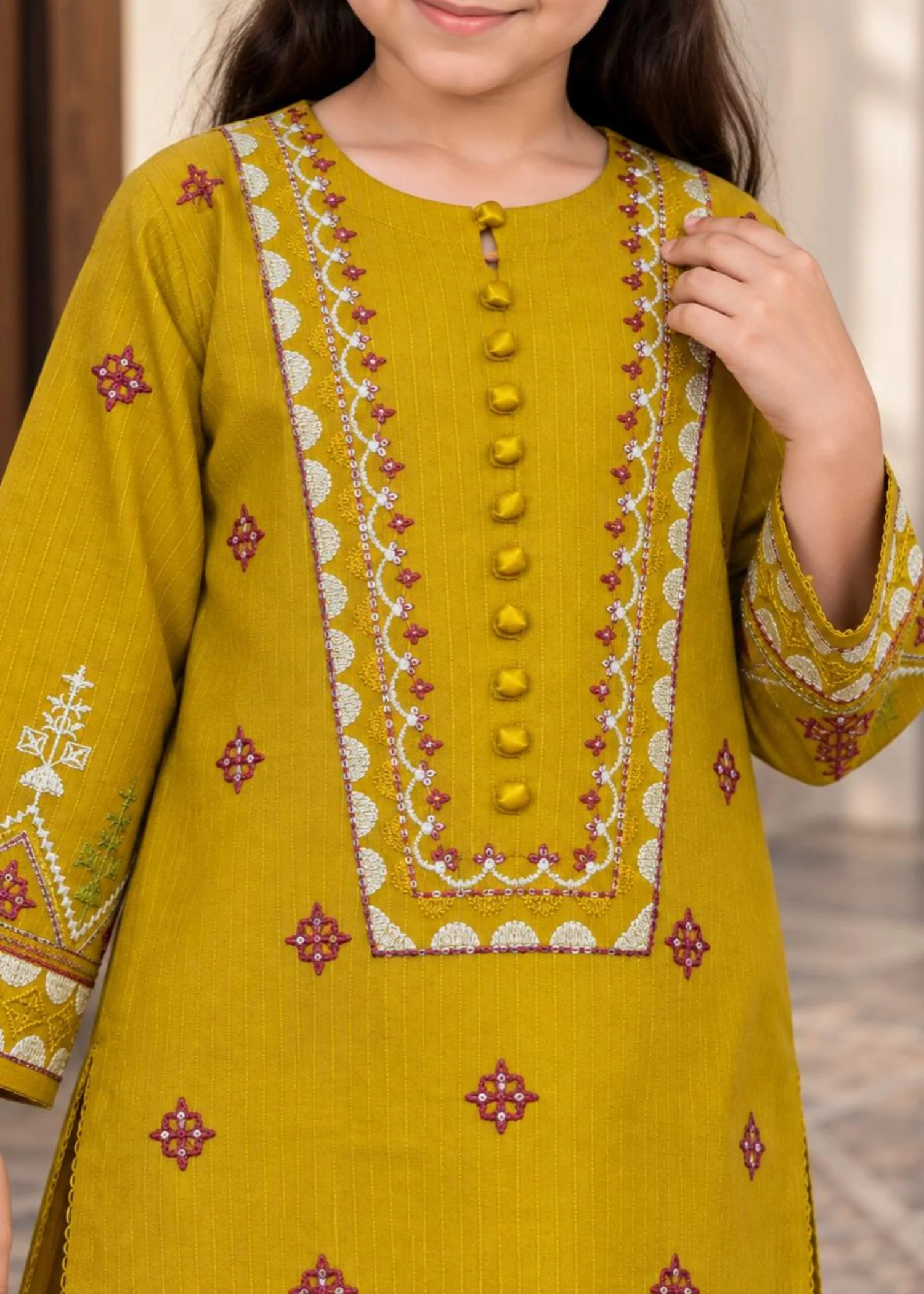 dhanak Kurta Set in Mustard - view 3